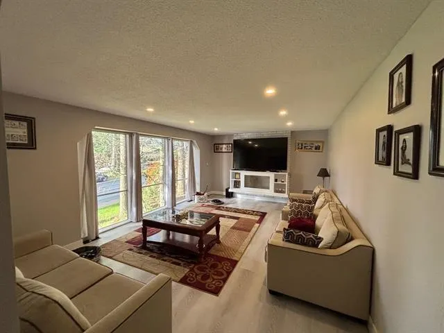 11124 Lyon Road