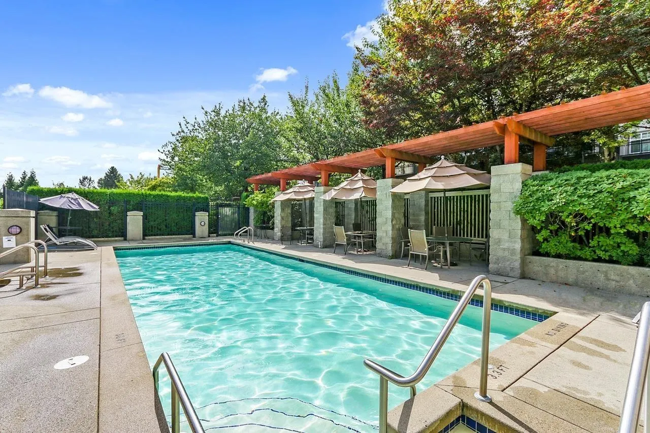 1420 Parkway Boulevard #208