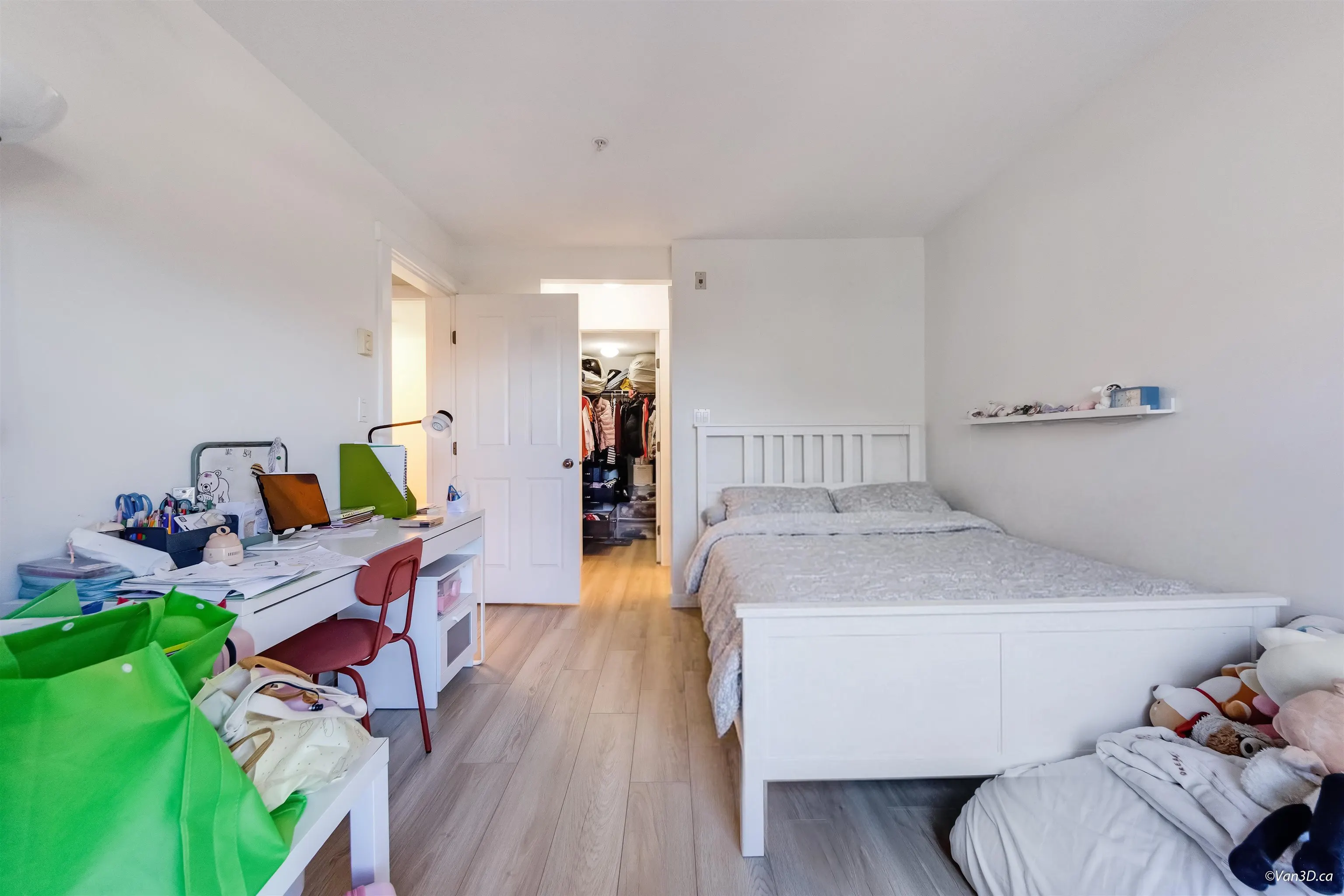 1420 Parkway Boulevard #208