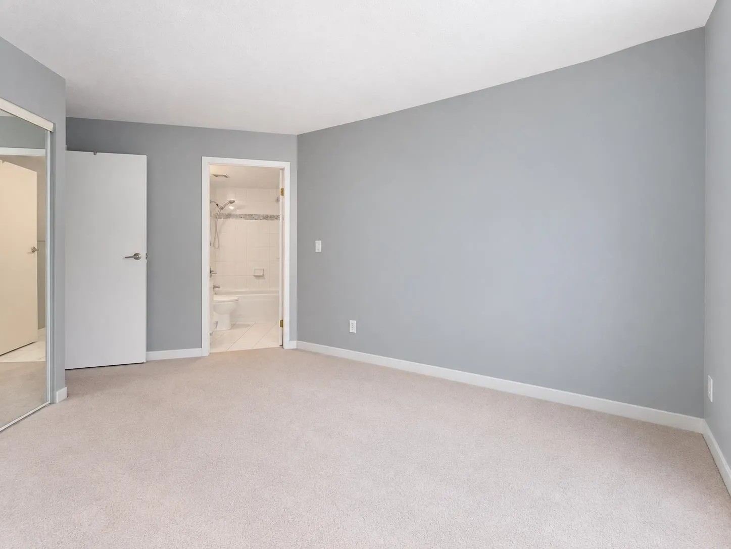 388 Drake Street #1206