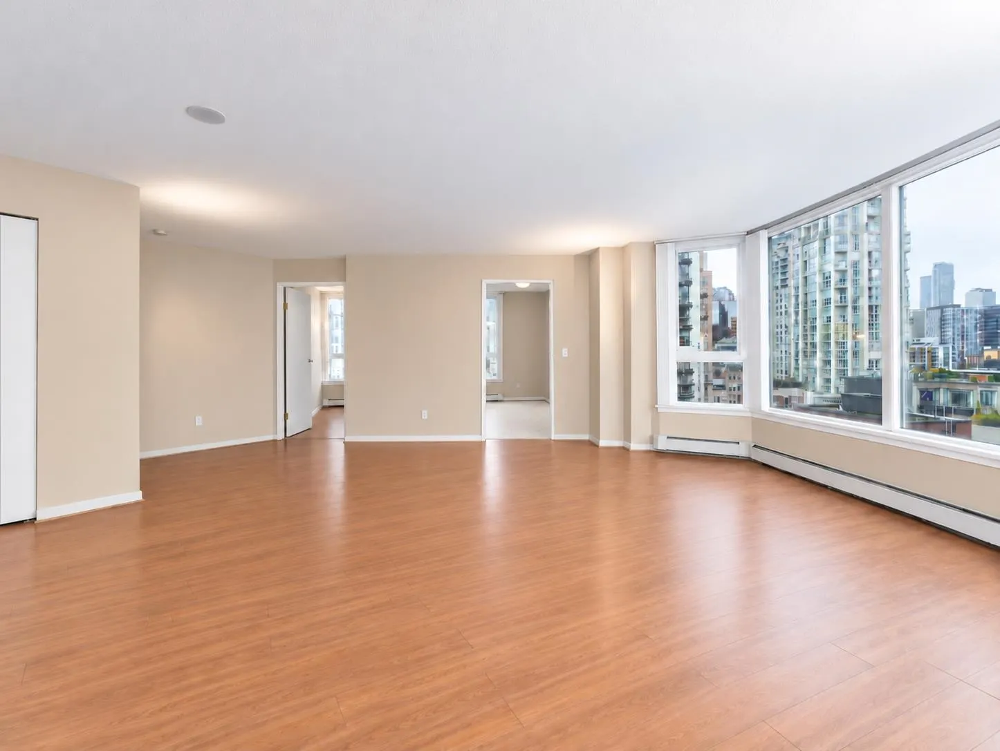 388 Drake Street #1206