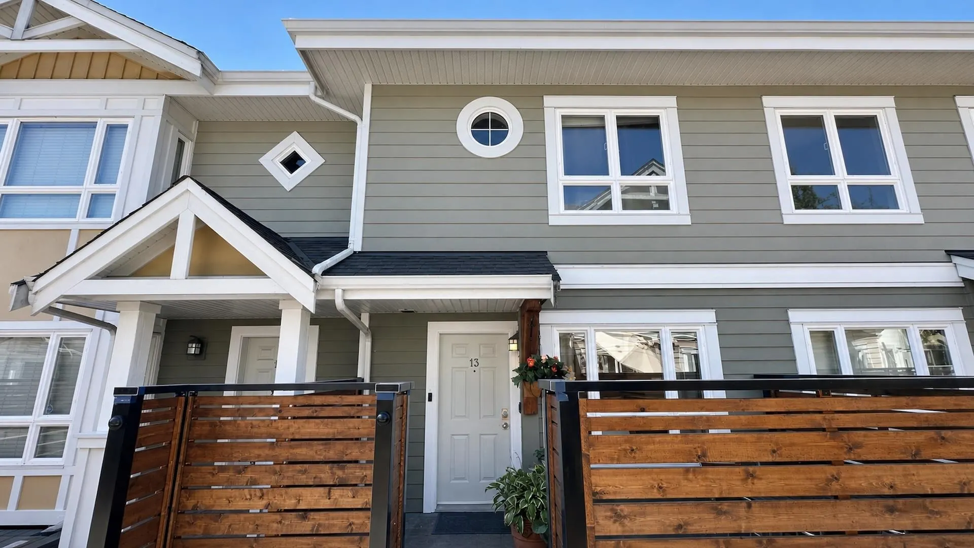 915 Tobruck Avenue #13