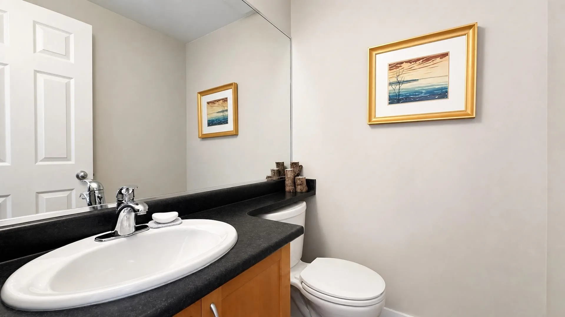 915 Tobruck Avenue #13