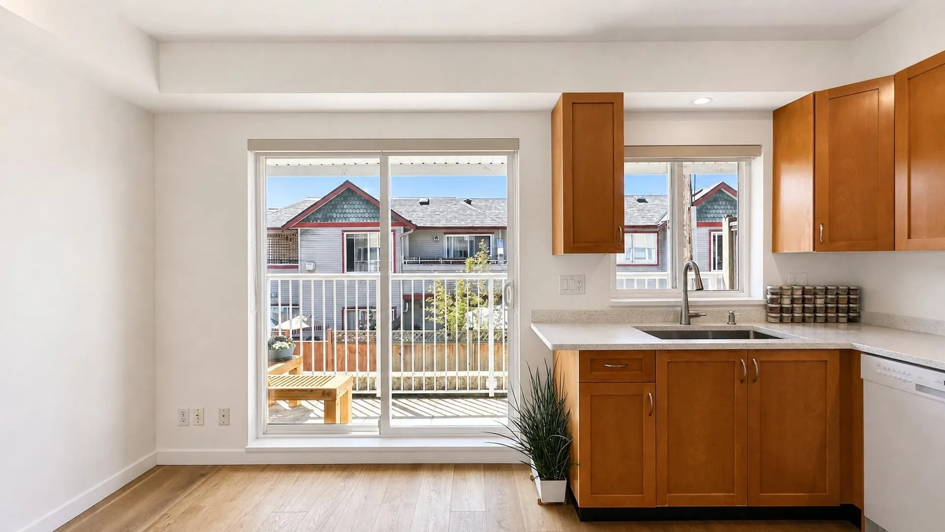 915 Tobruck Avenue #13
