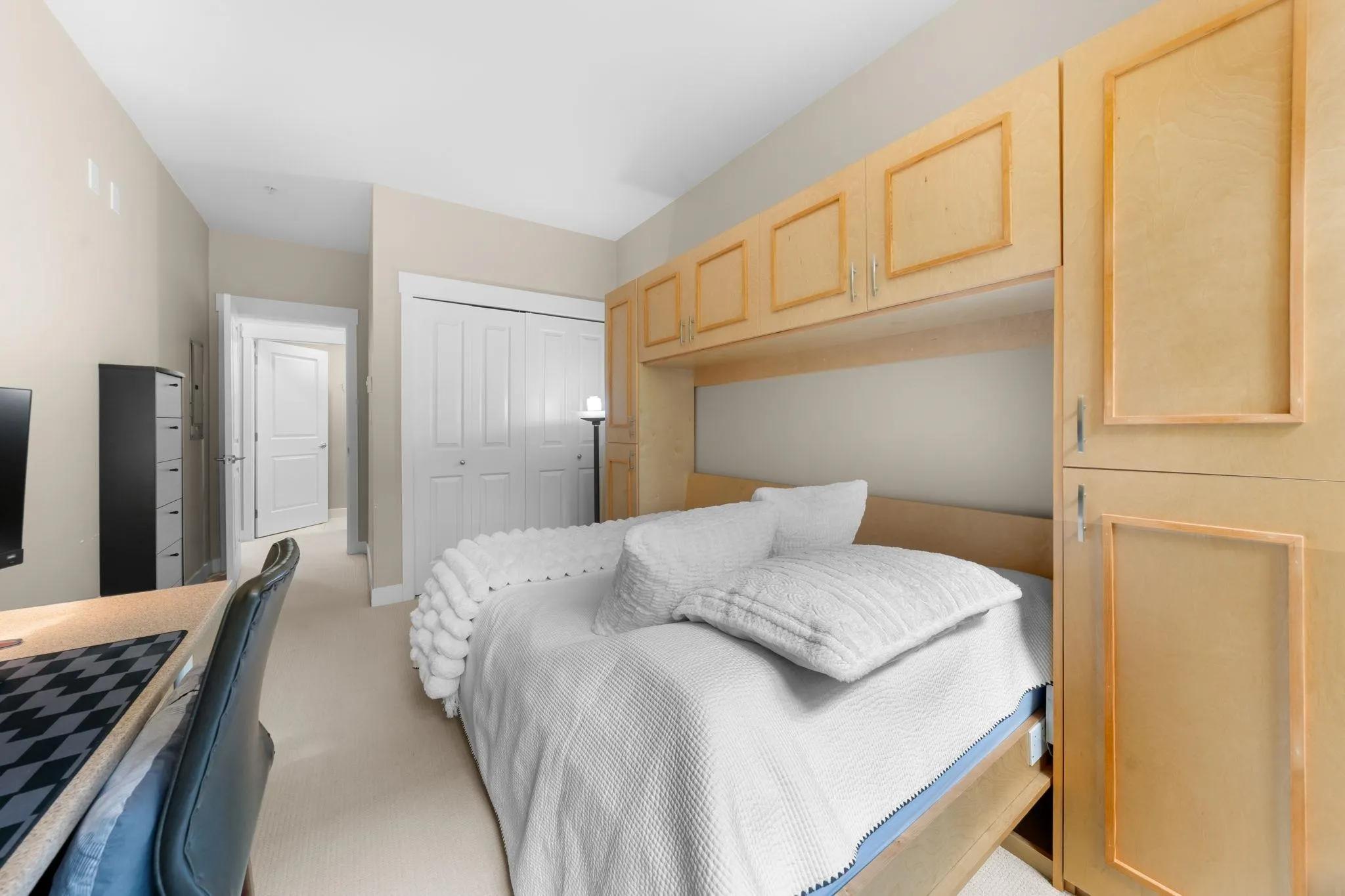 188 W 29 Street #208