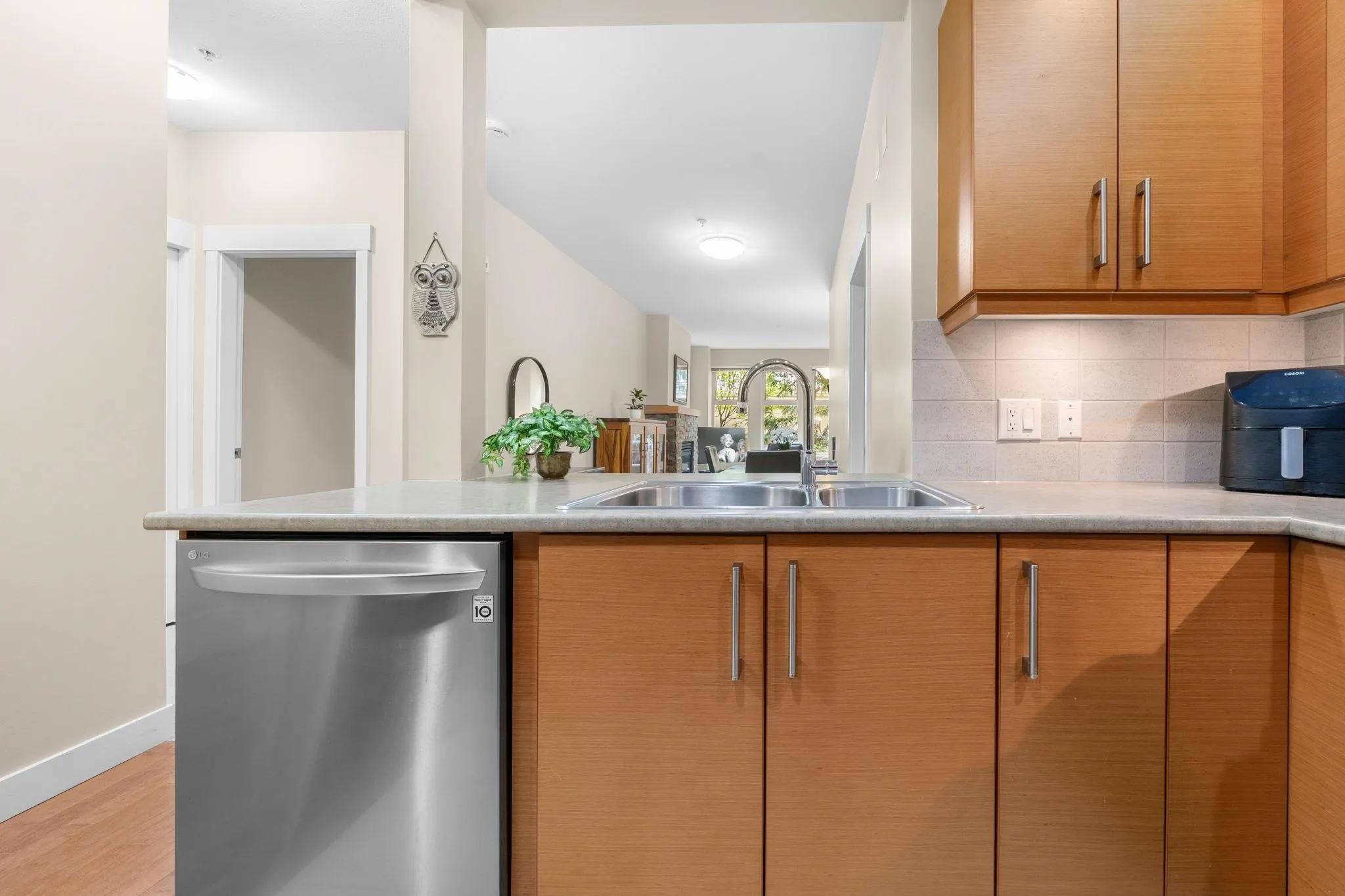 188 W 29 Street #208