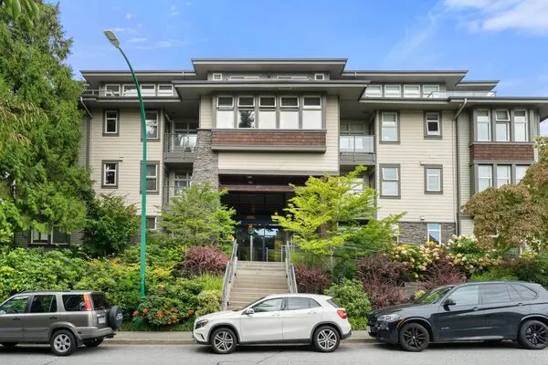 188 W 29 Street #208
