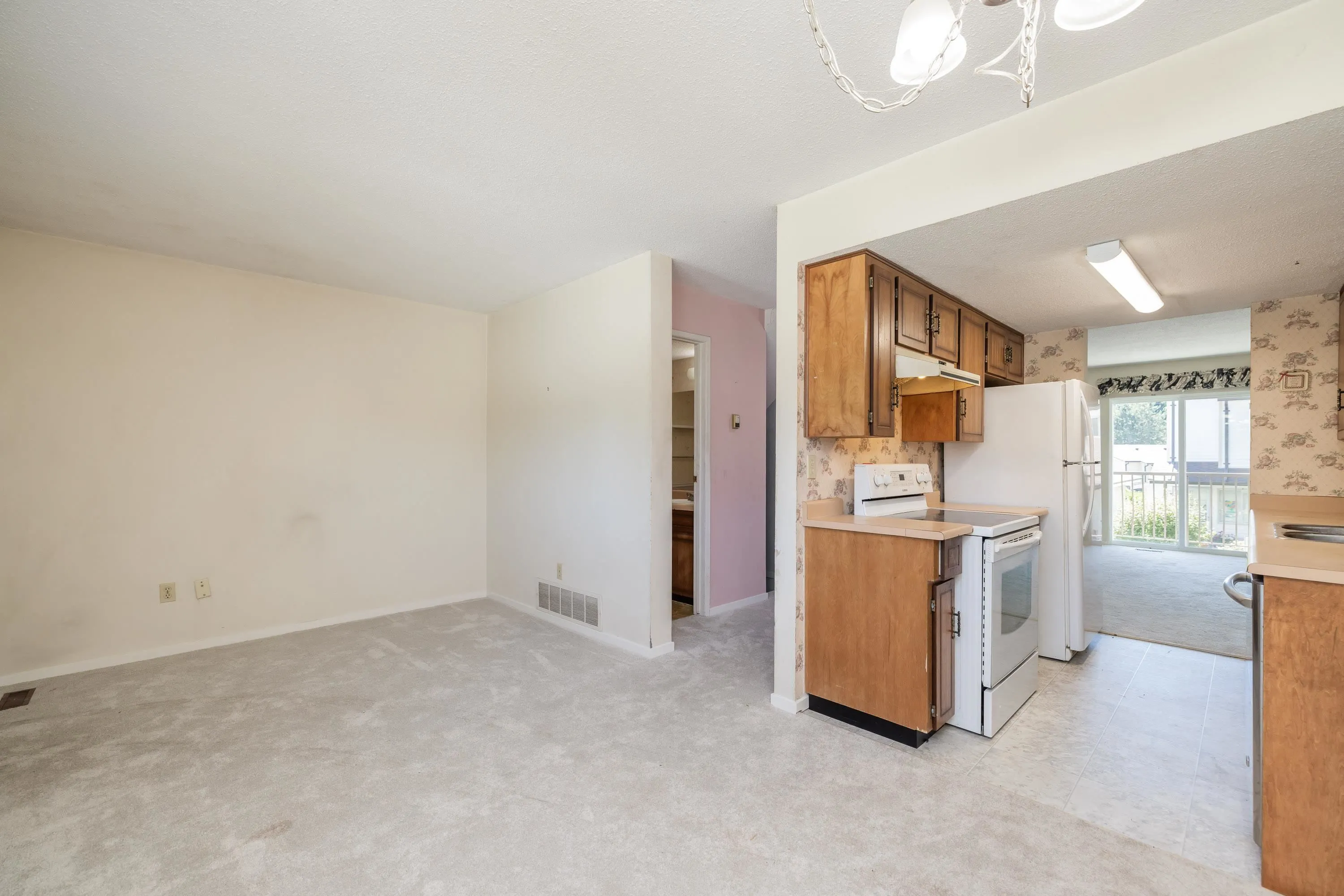 27272 32 Avenue #50