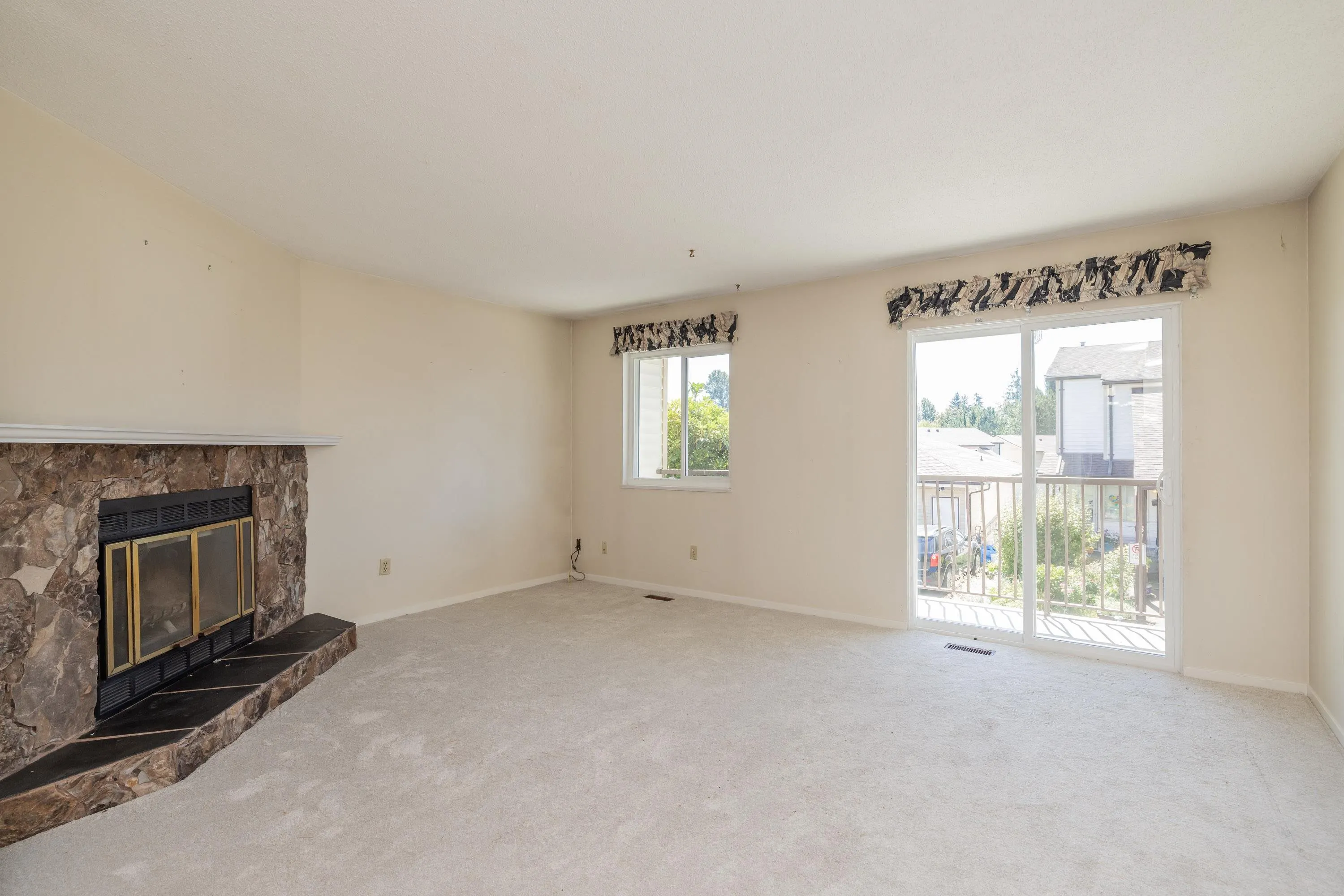 27272 32 Avenue #50