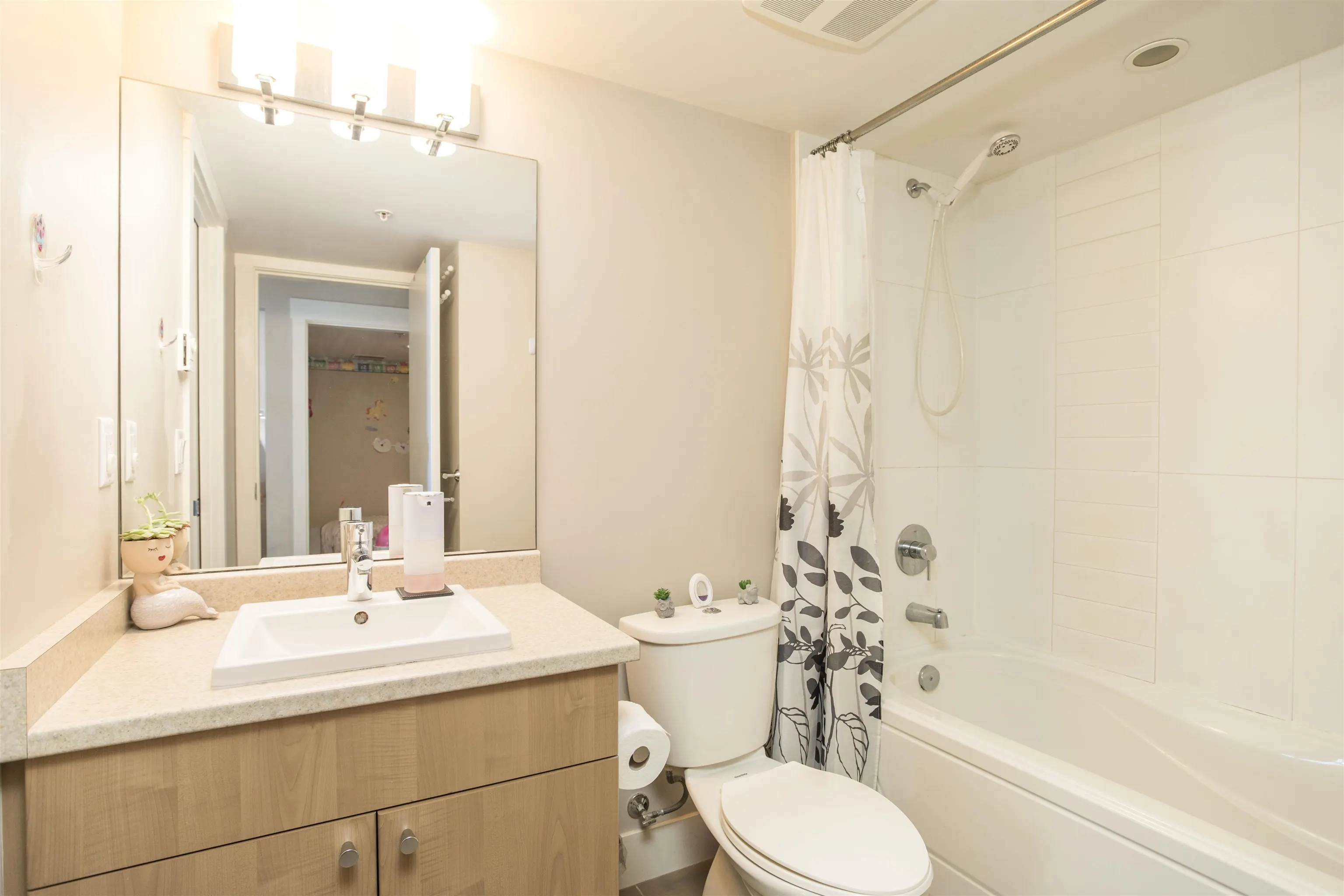55 Eighth Avenue #308