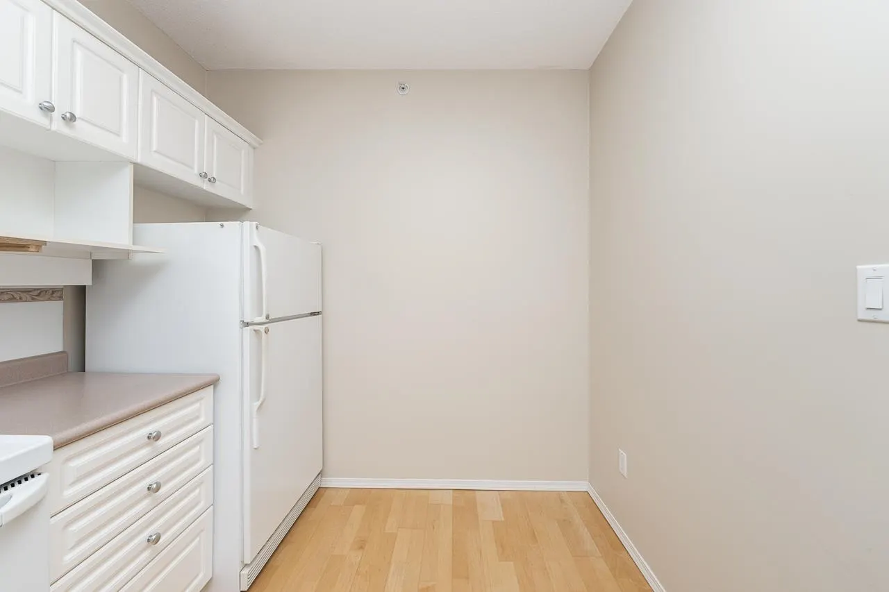 12148 224 Street #109