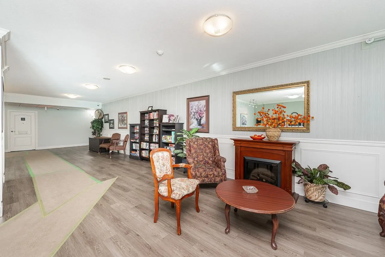 12148 224 Street #109