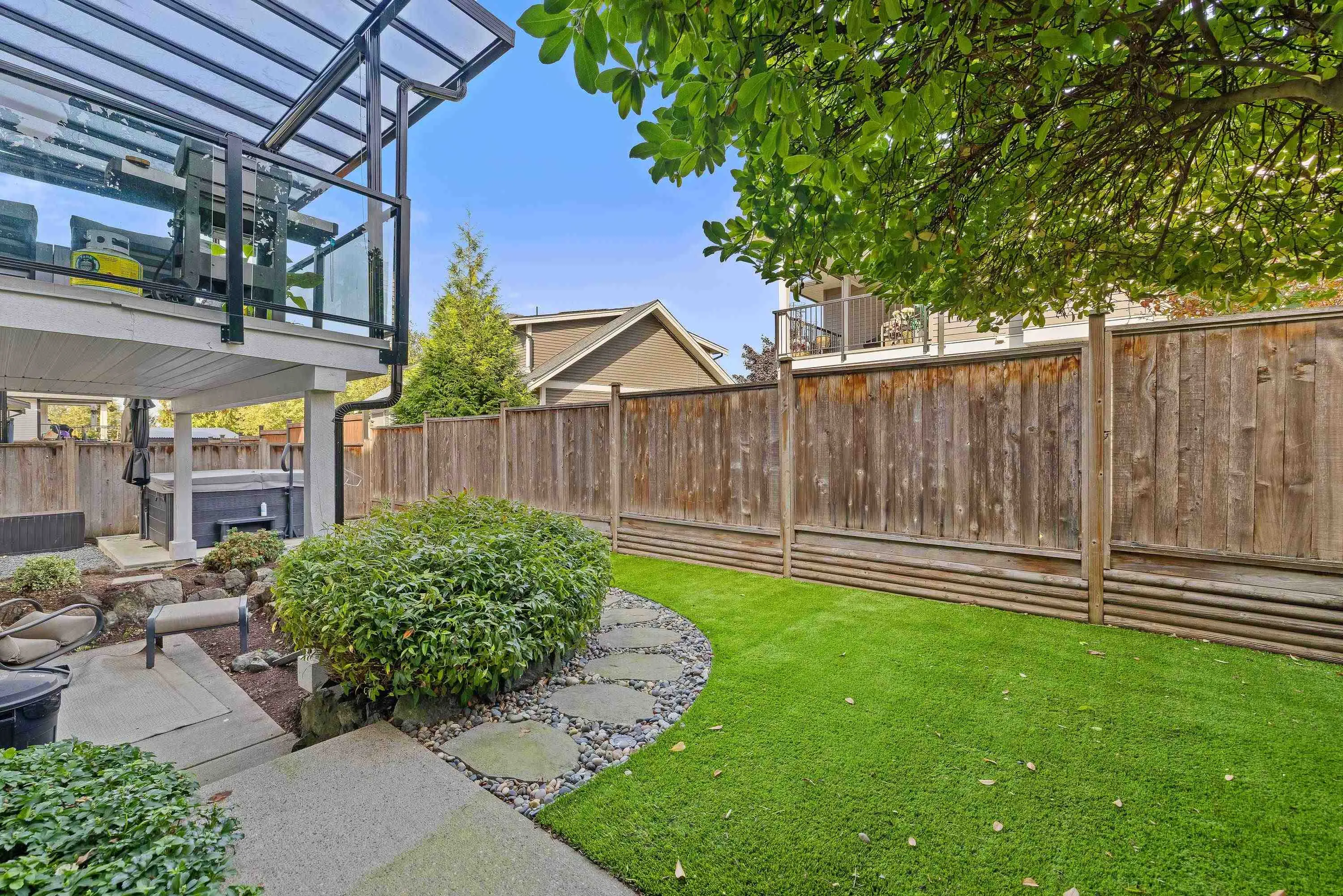 6155 Rexford Drive