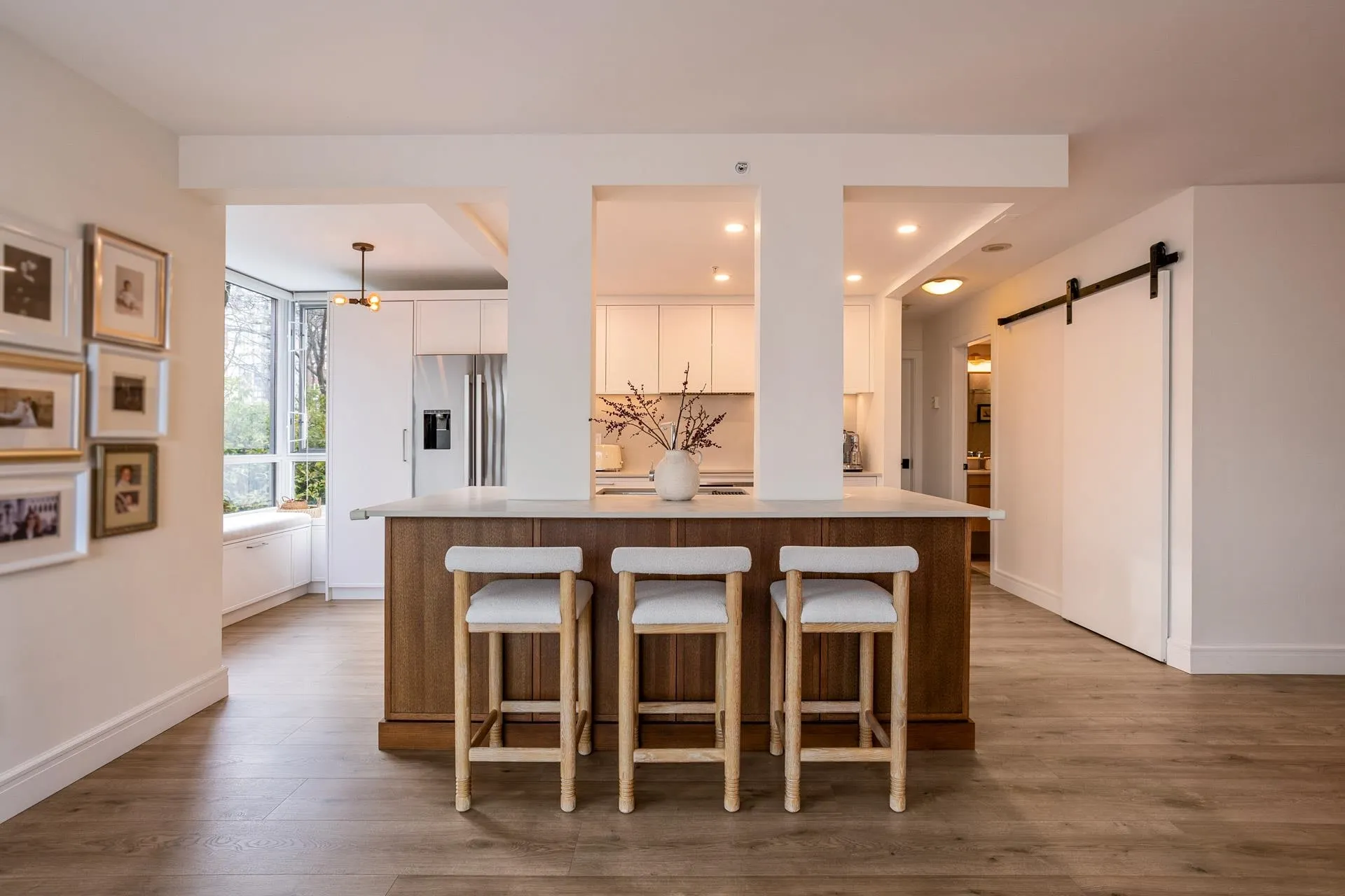 1201 Marinaside Crescent #507
