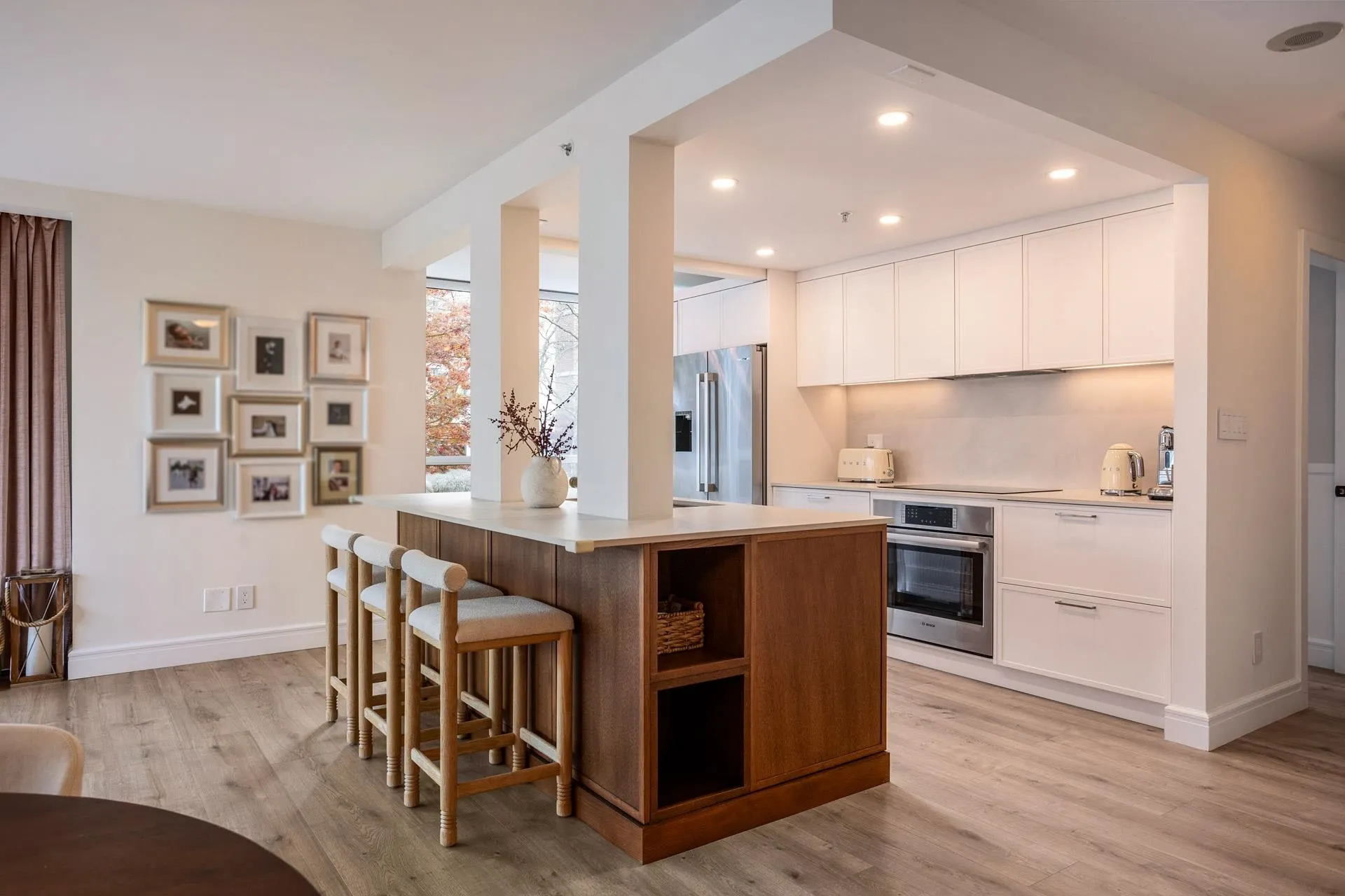 1201 Marinaside Crescent #507
