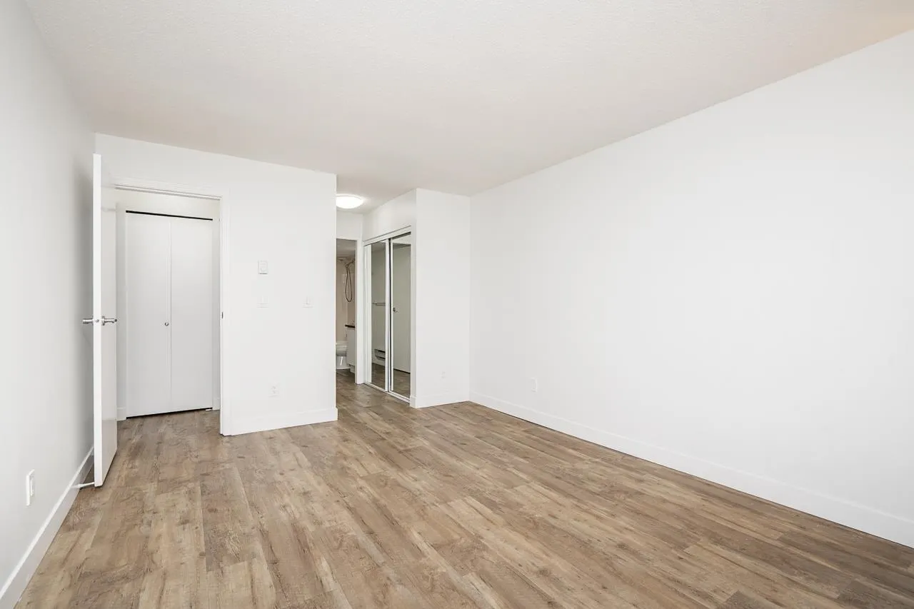 10721 139 Street #108