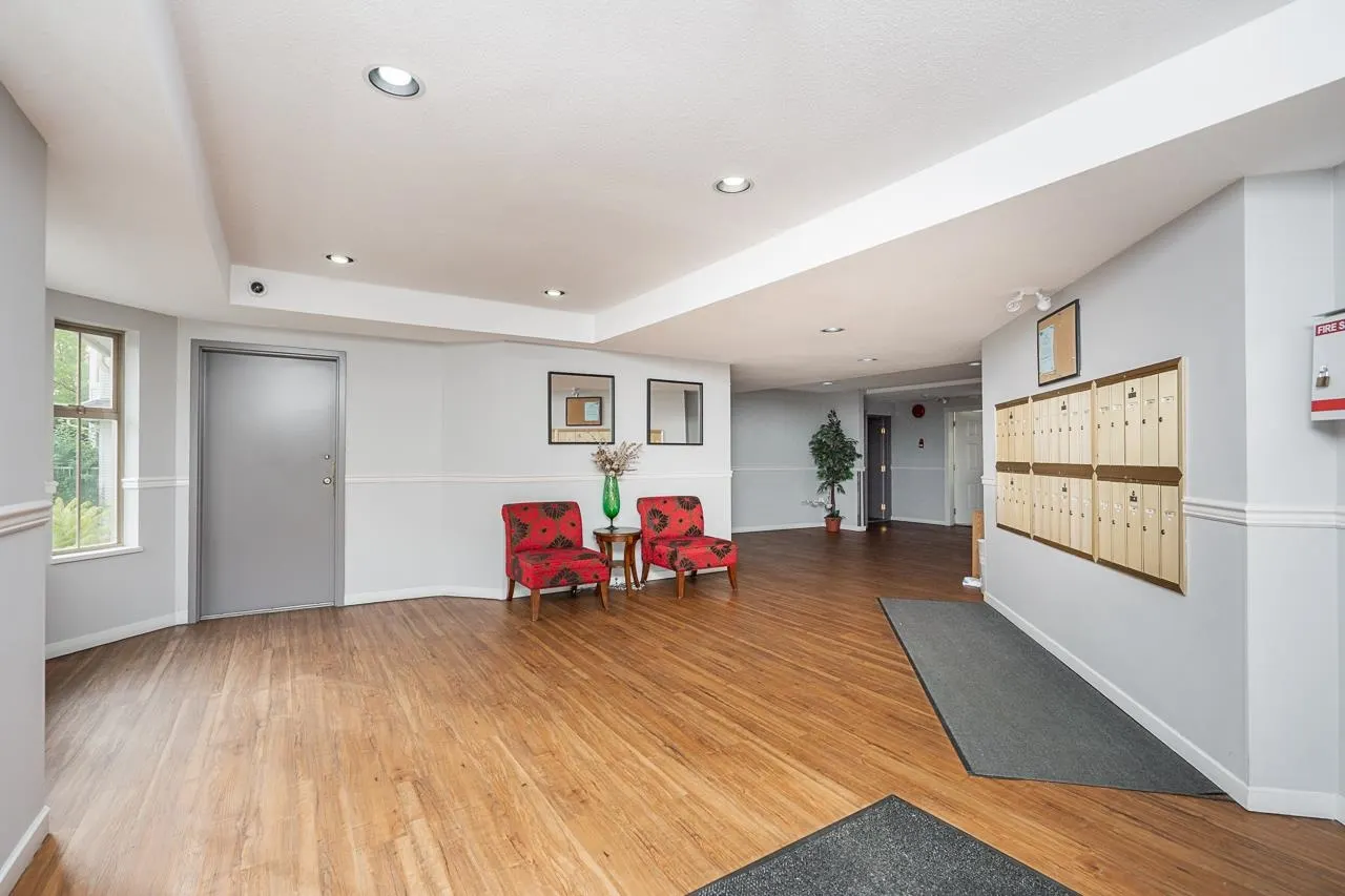 10721 139 Street #108