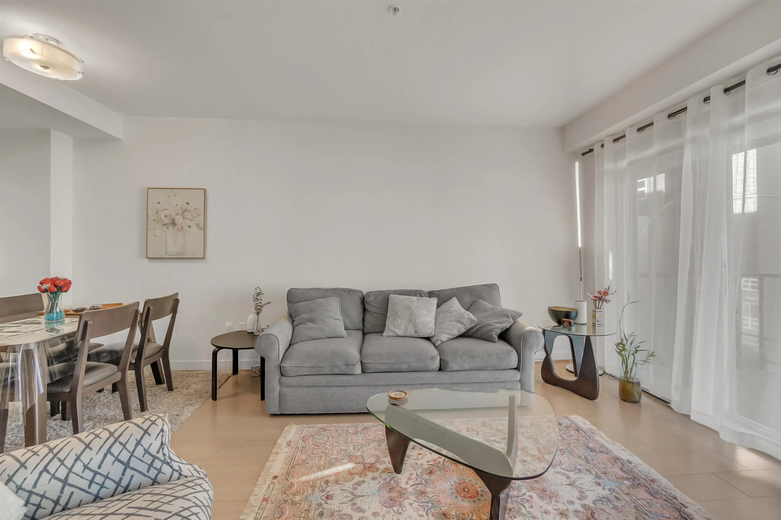 6033 Gray Avenue #609