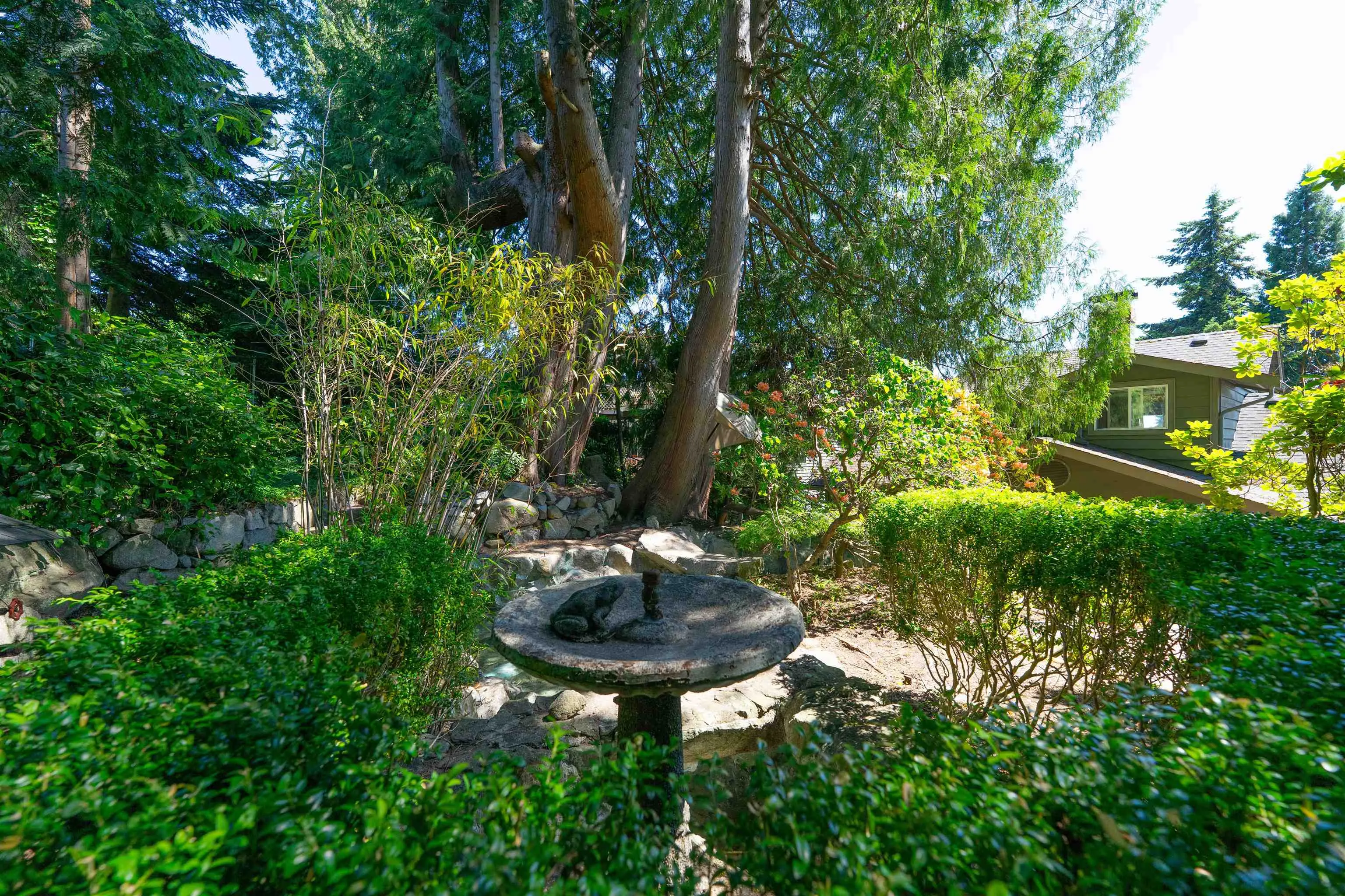 3341 Marine Drive
