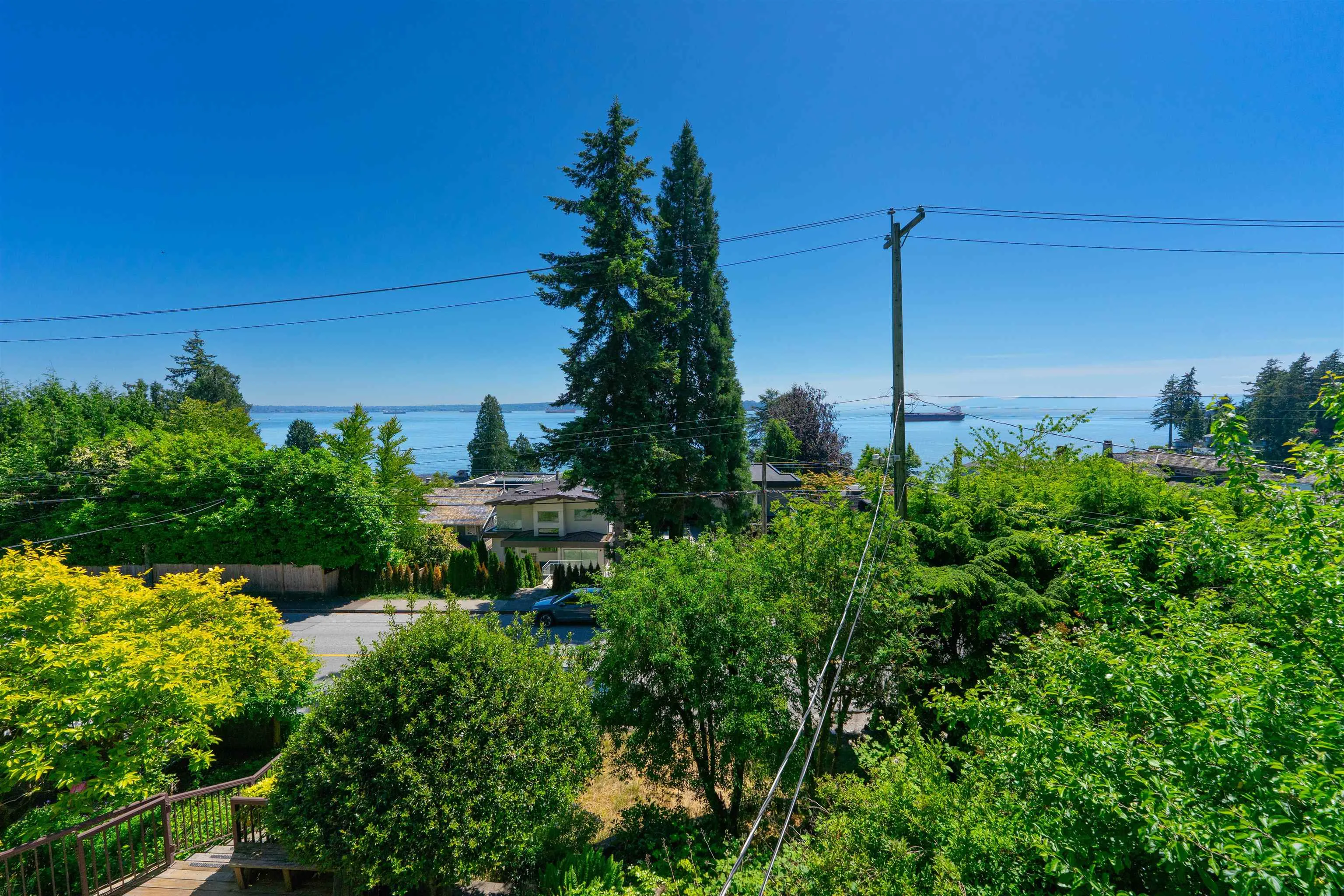 3341 Marine Drive