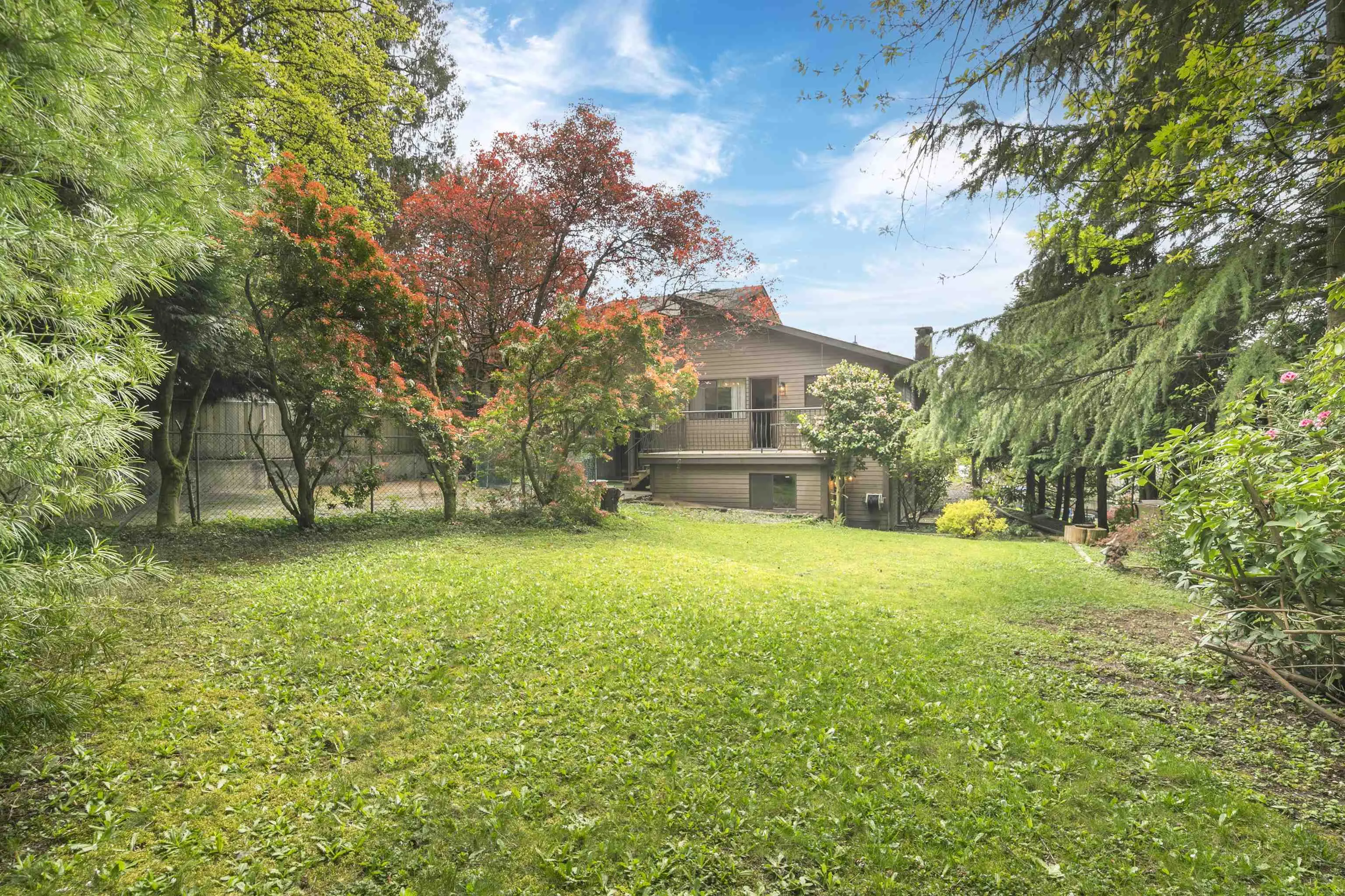 1215 Cypress Place
