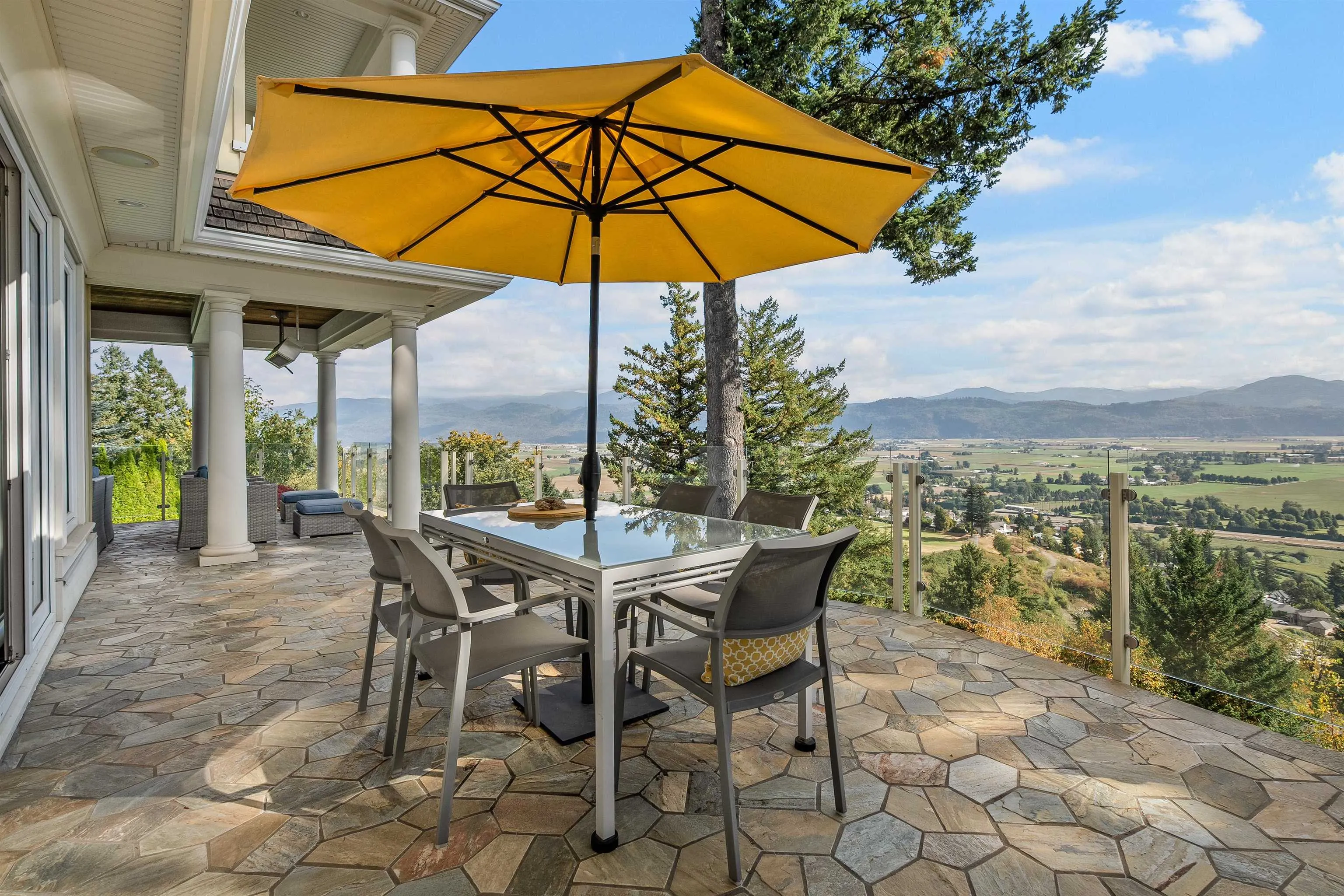 2430 Jonquil Court