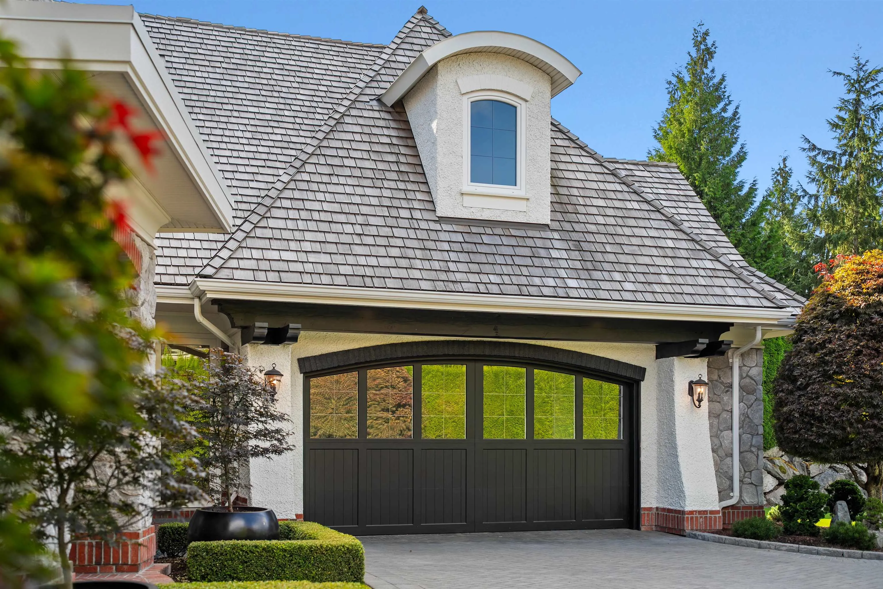 2430 Jonquil Court