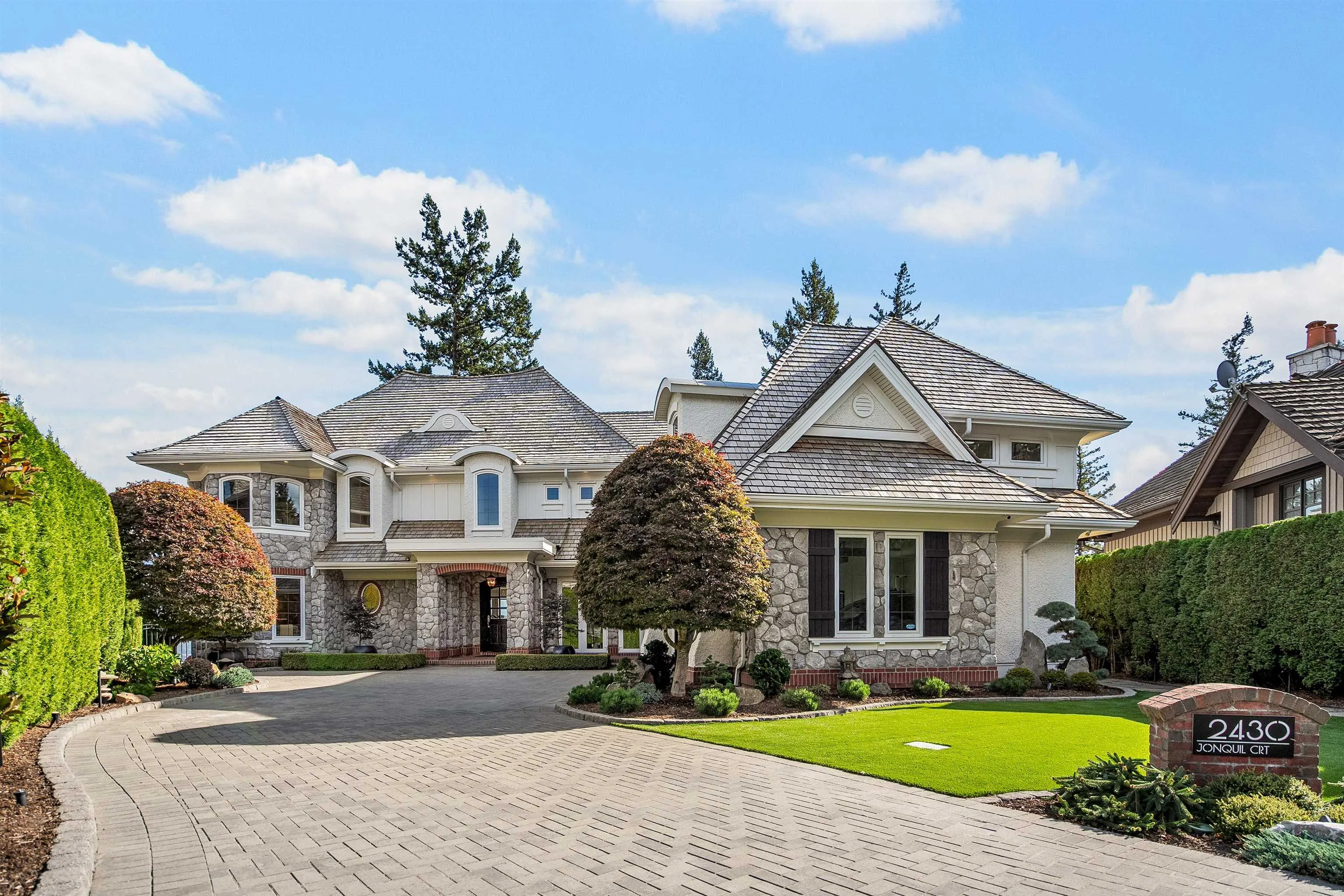 2430 Jonquil Court