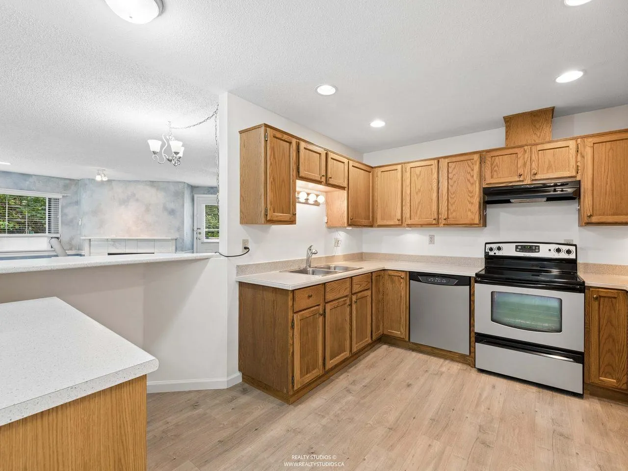 1328 Brunette Avenue #9