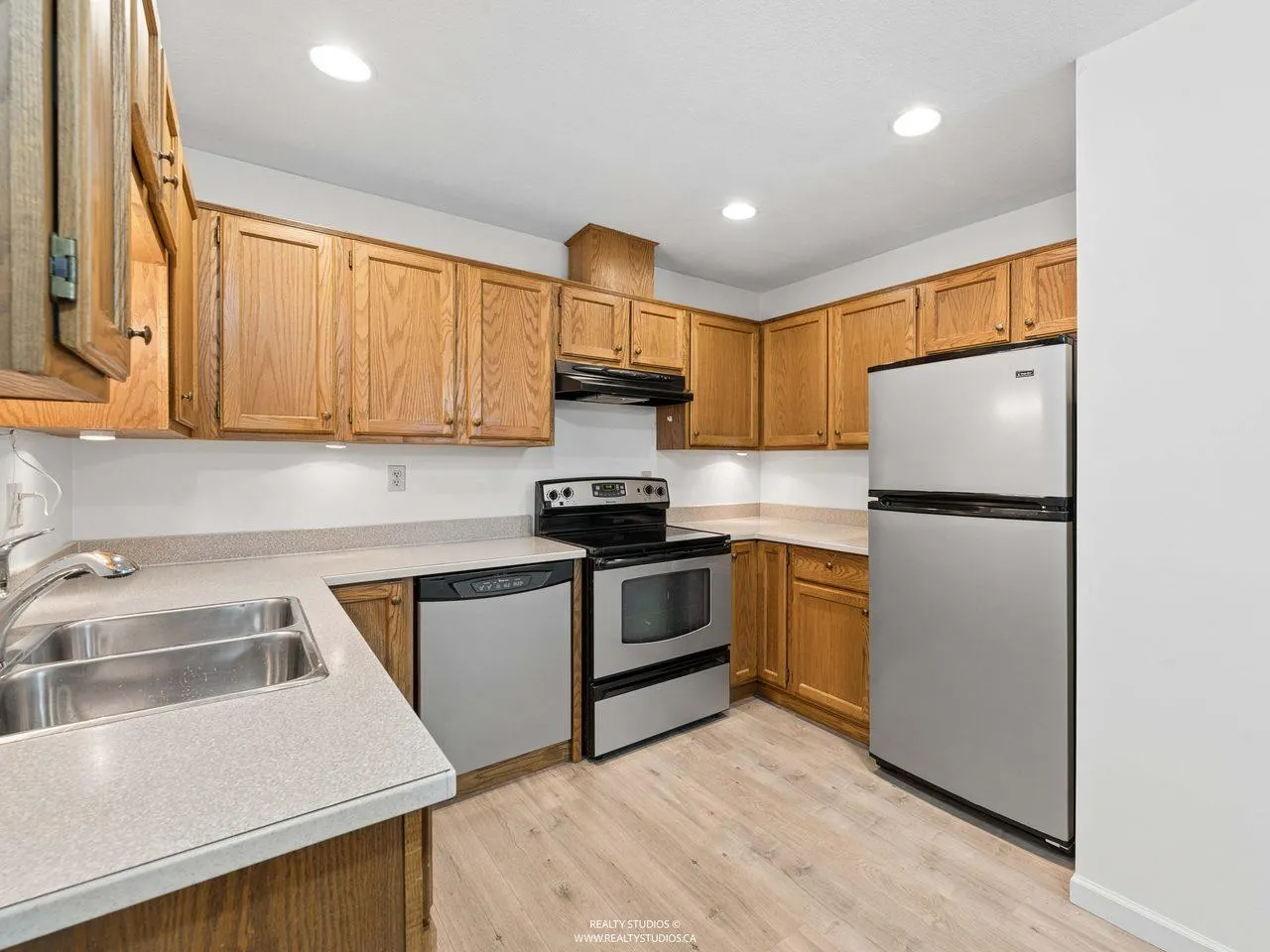 1328 Brunette Avenue #9