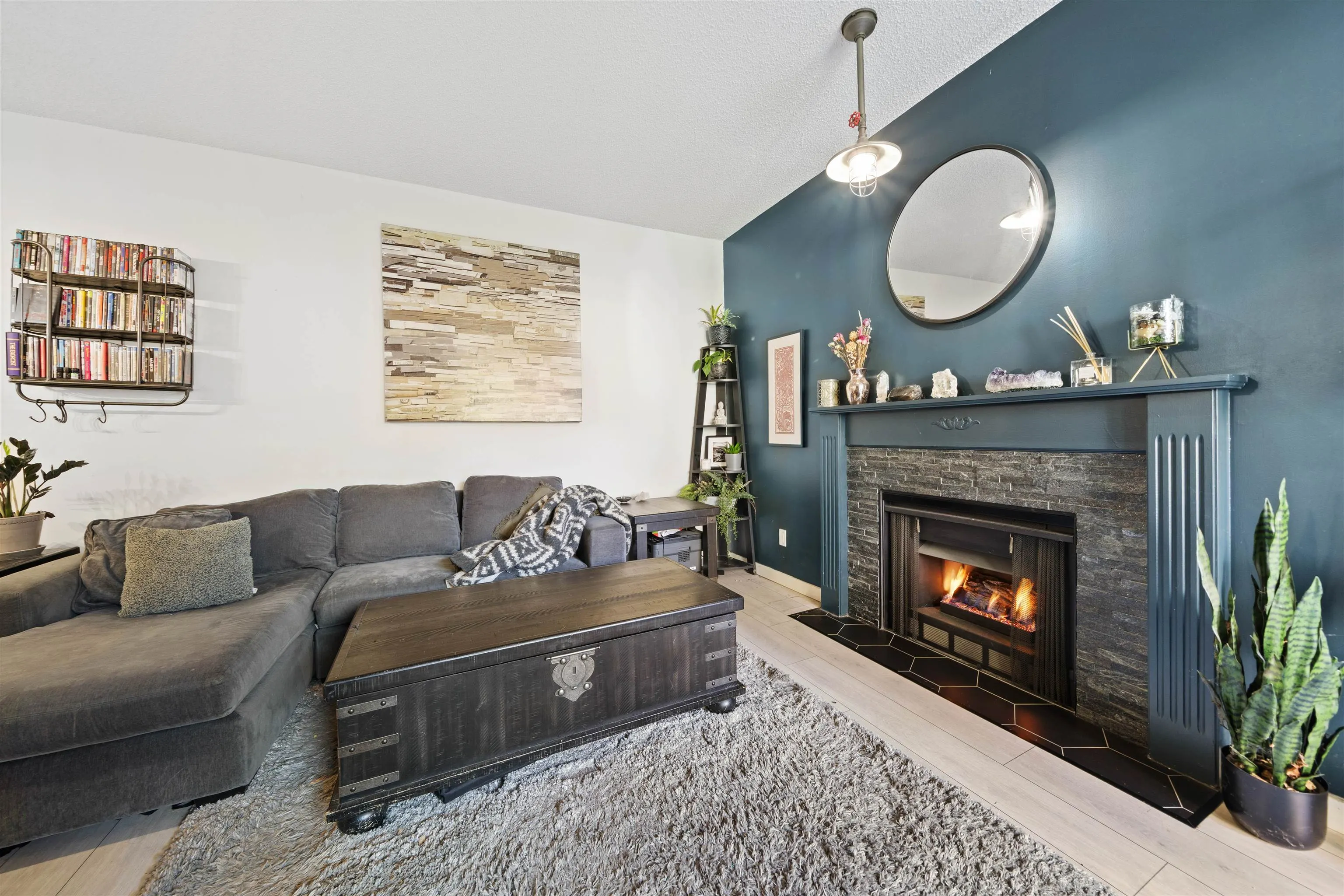 1924 Comox Street #210