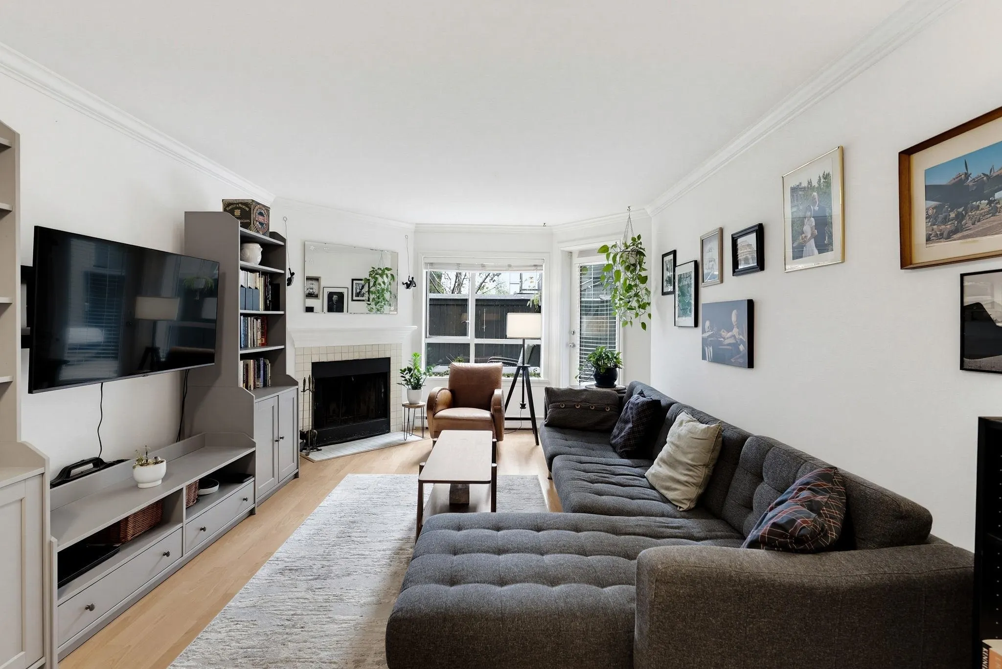 555 W 14th Avenue #119