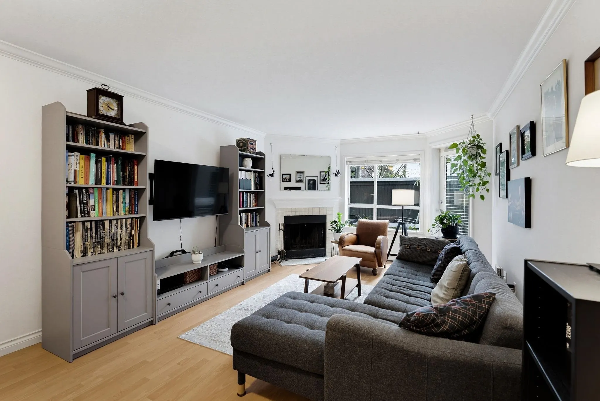 555 W 14th Avenue #119