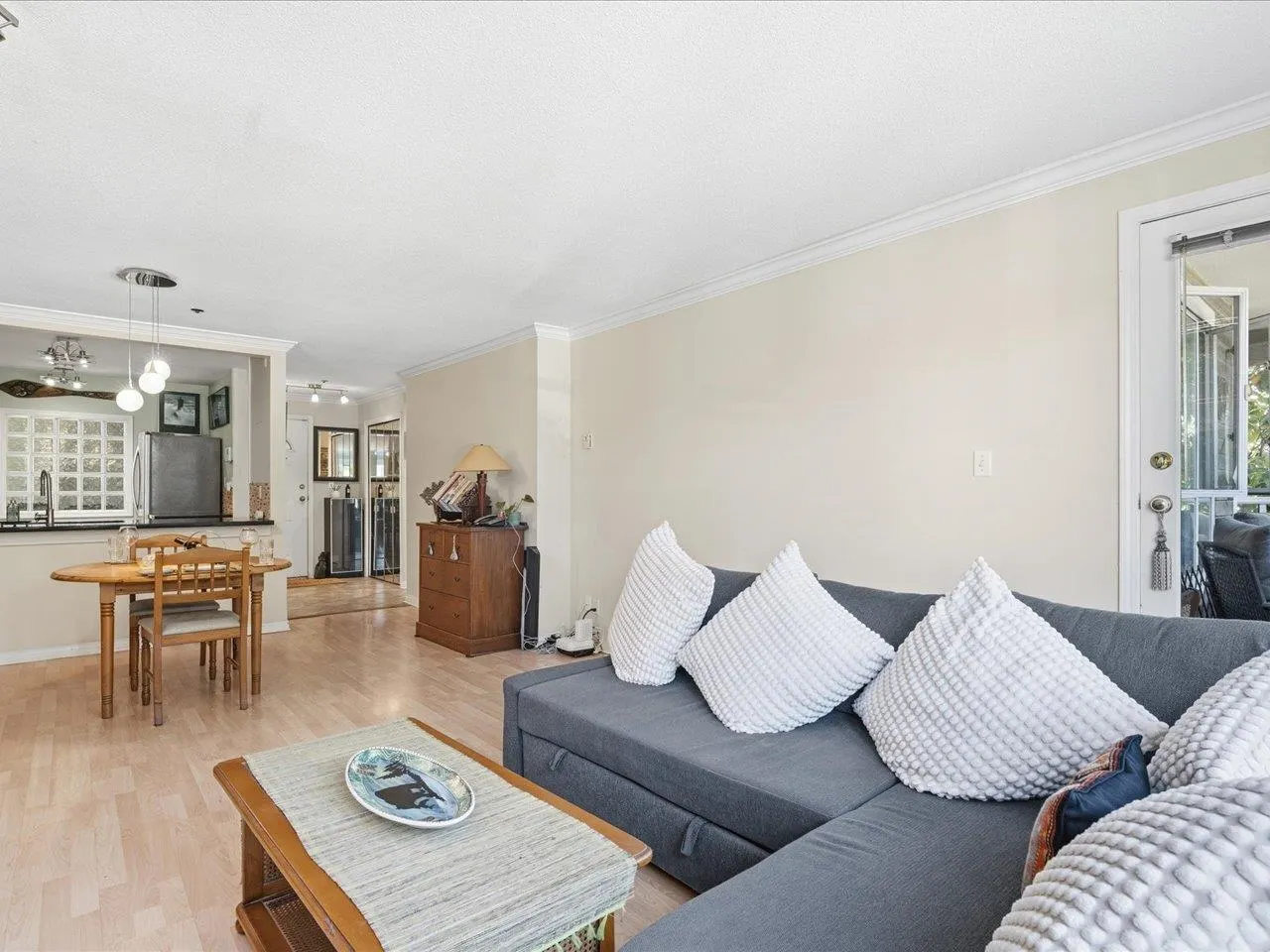 3220 W 4th Avenue #201