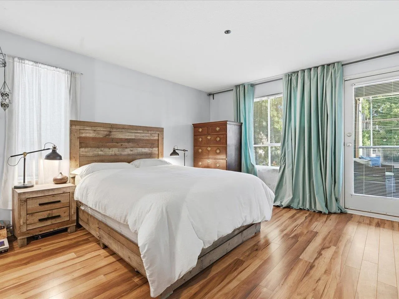 3220 W 4th Avenue #201