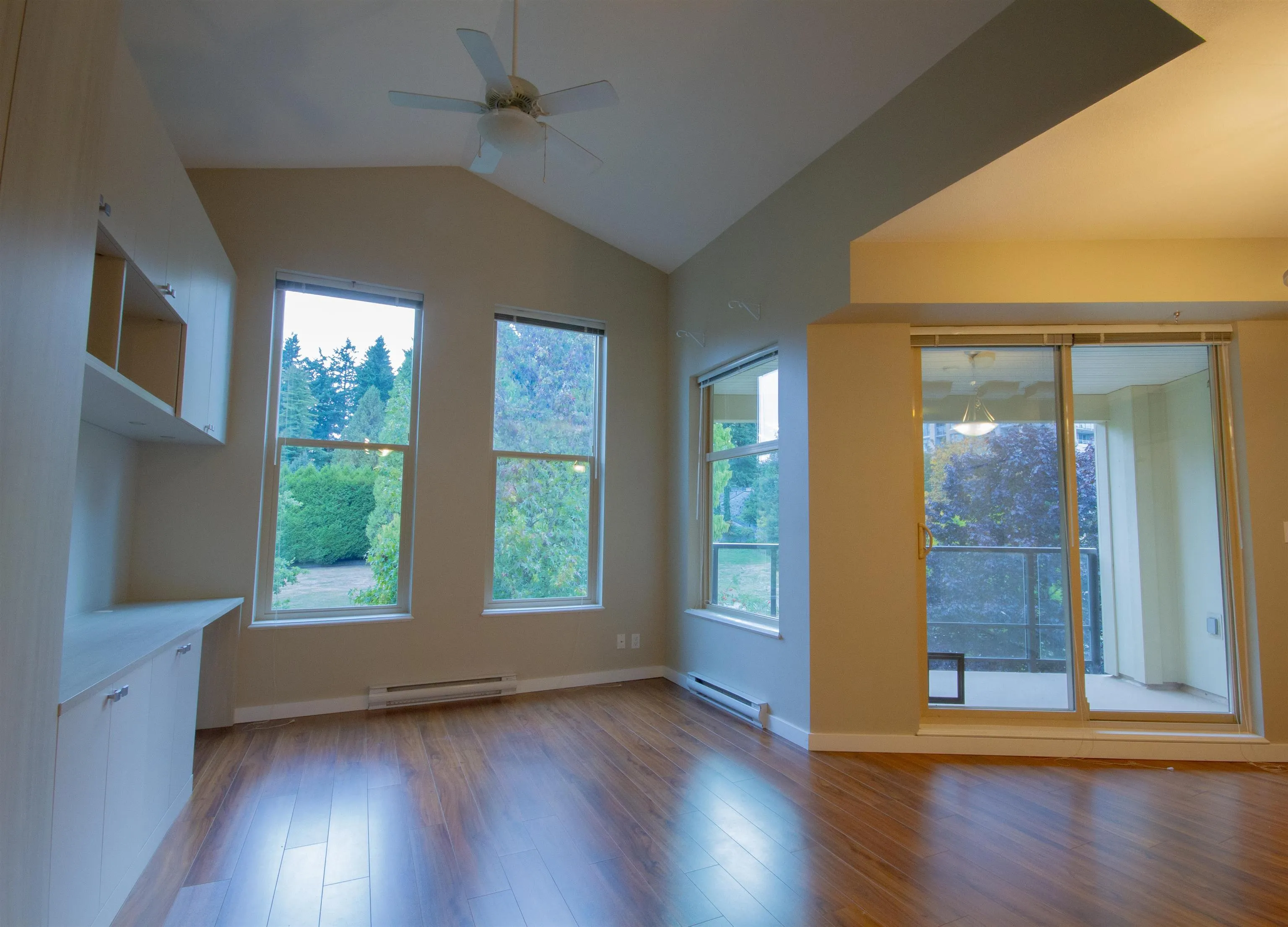 265 Ross Drive #402