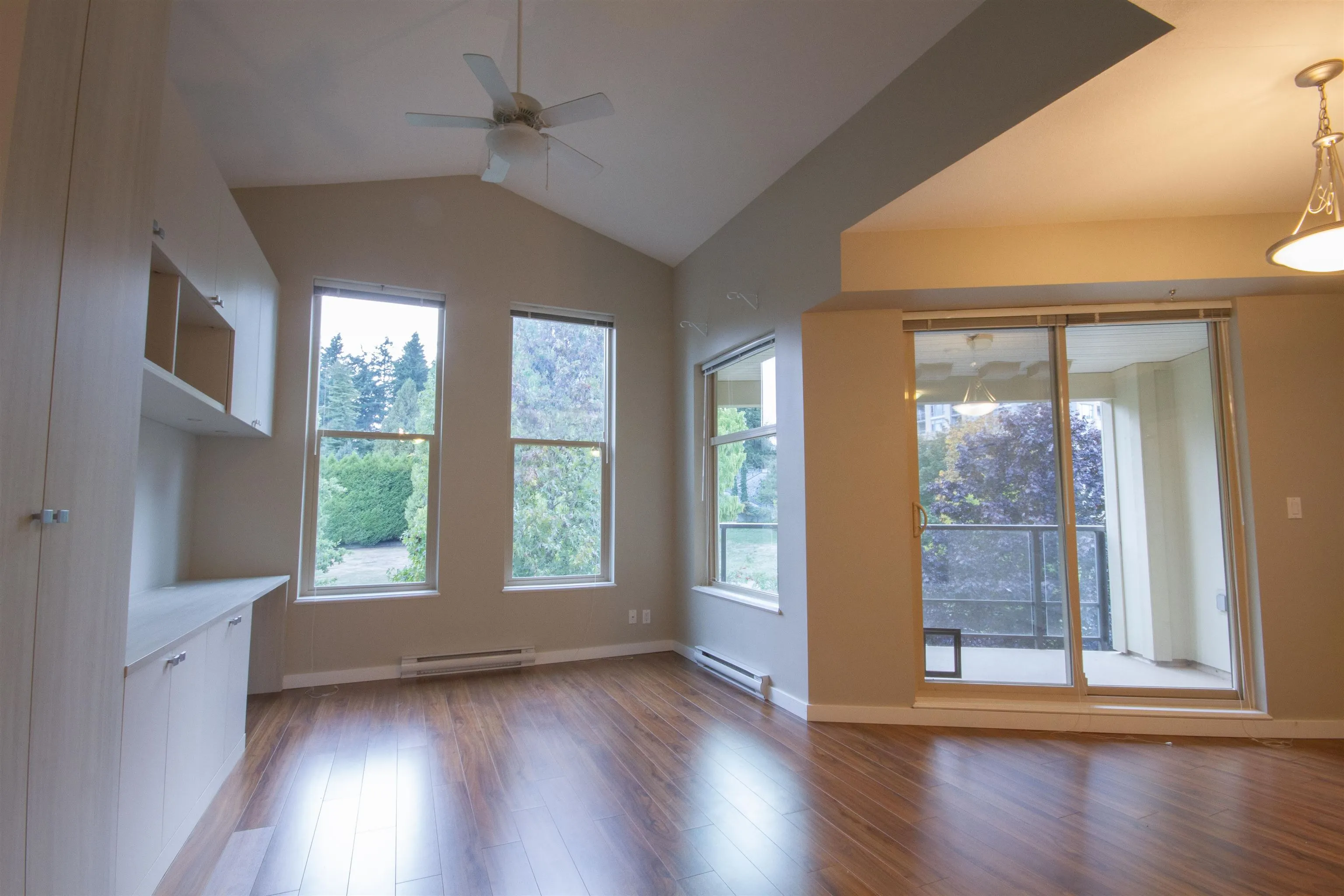 265 Ross Drive #402