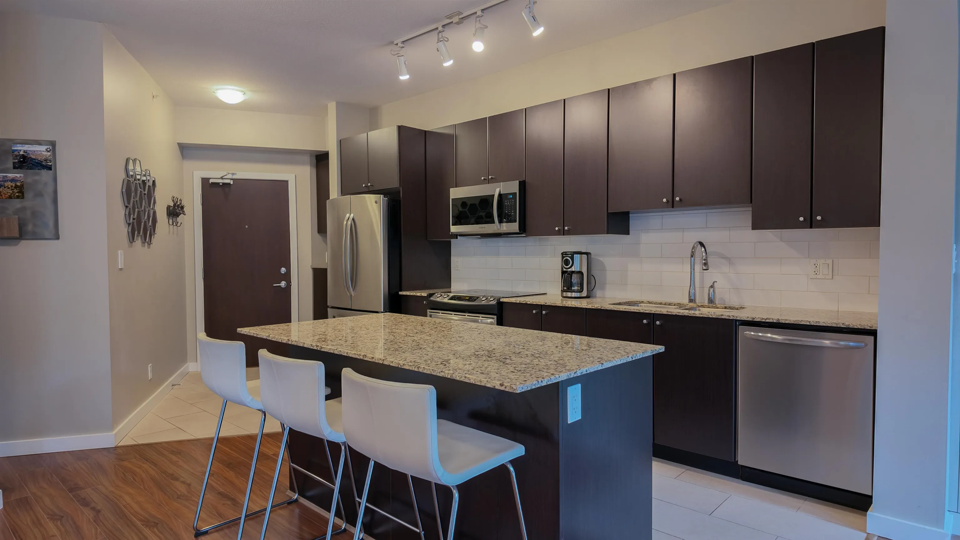 265 Ross Drive #402
