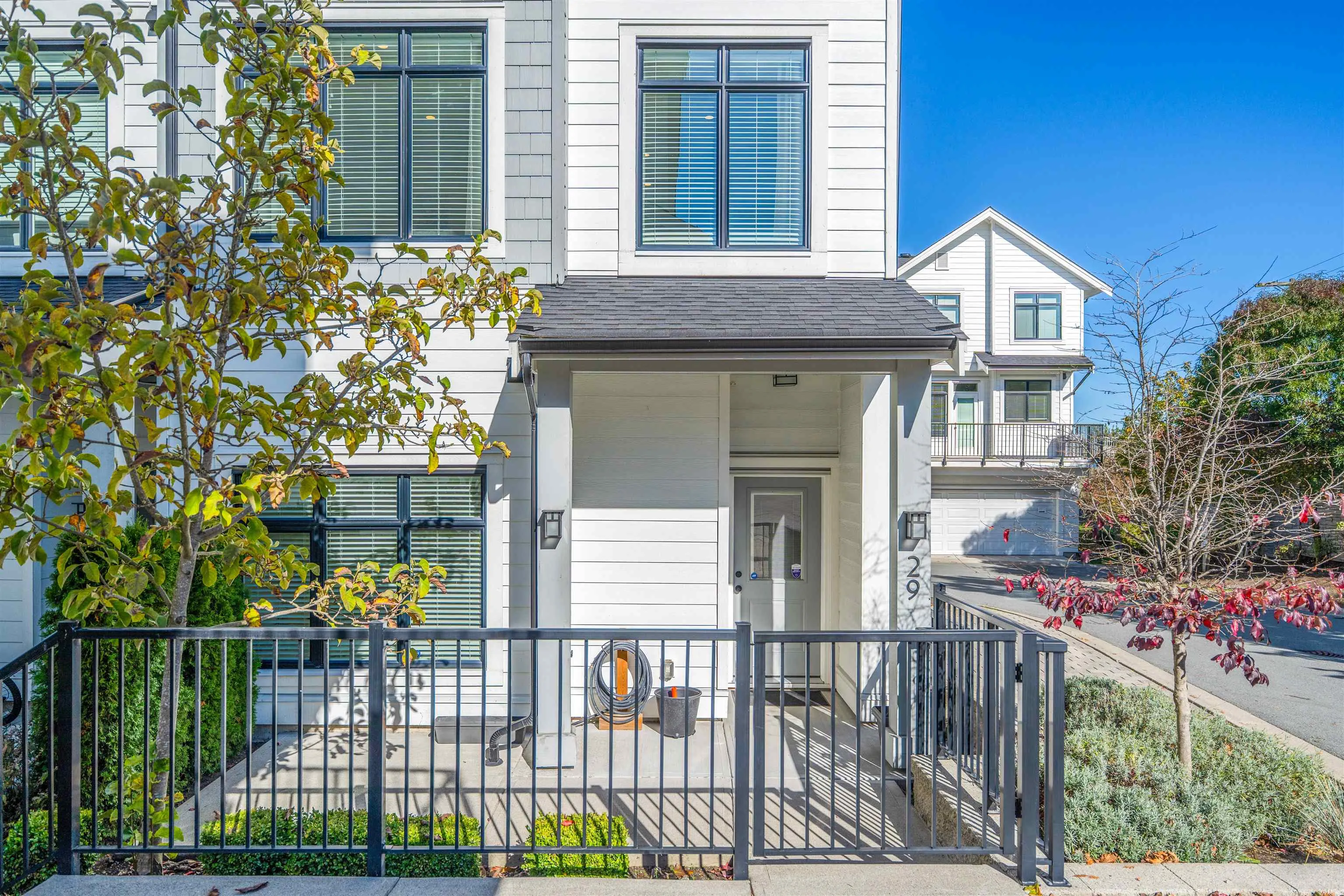 17557 100 Avenue #29