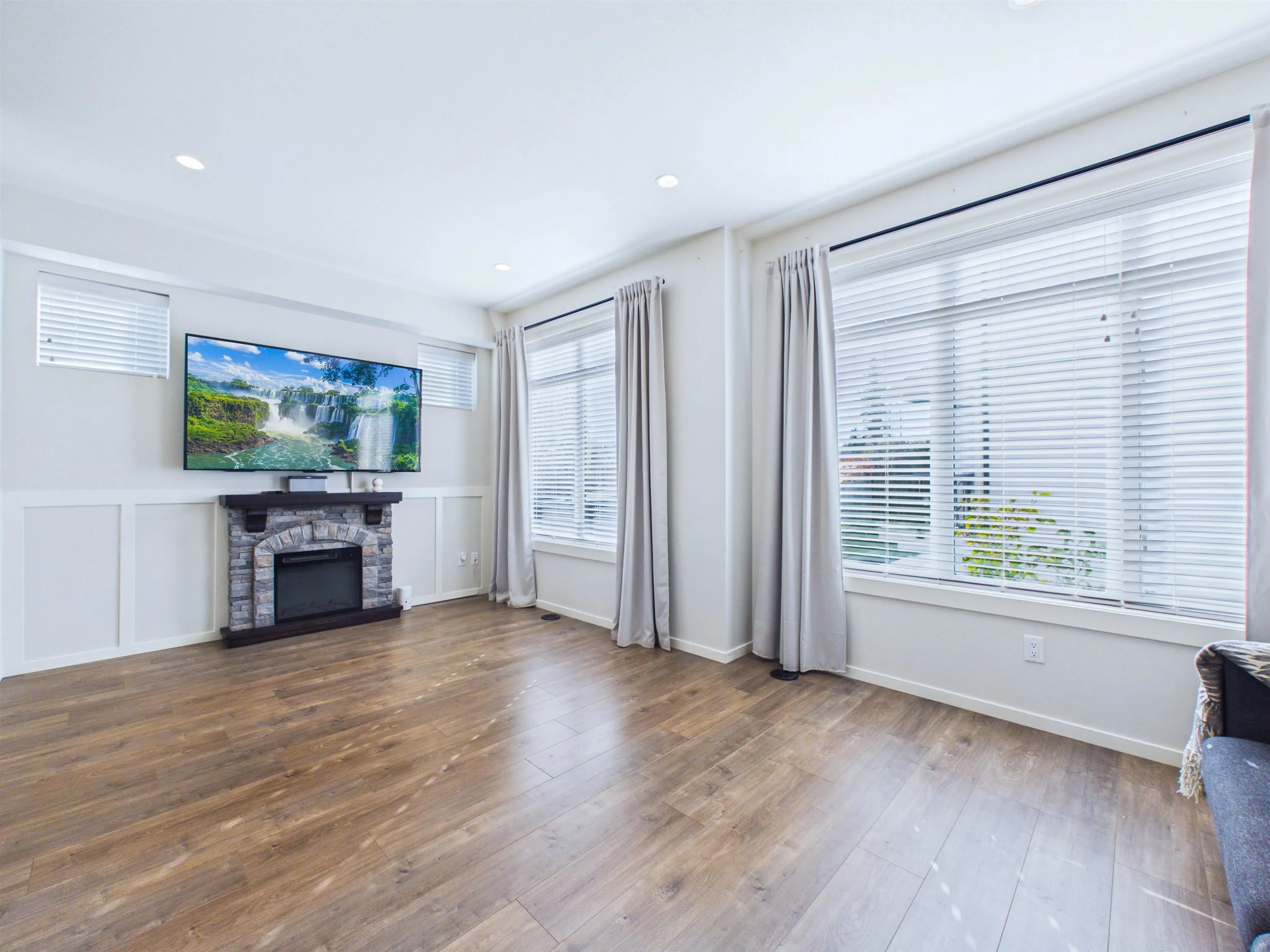 17557 100 Avenue #29