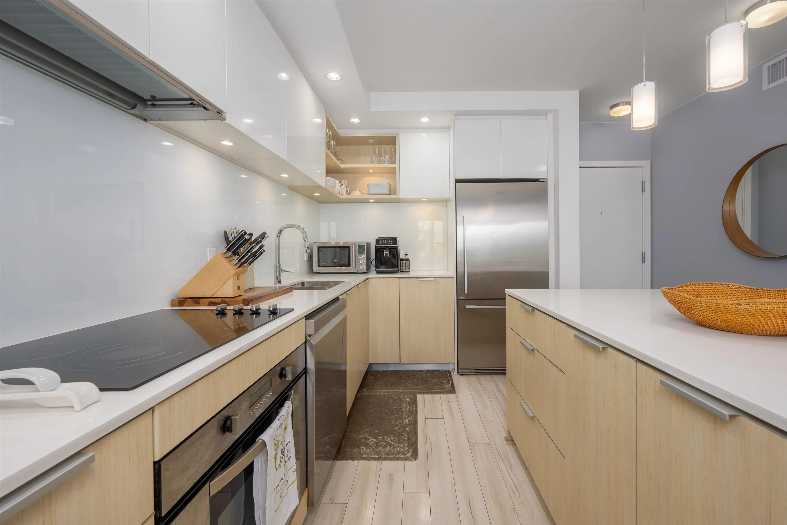 111 E 3rd Street #409
