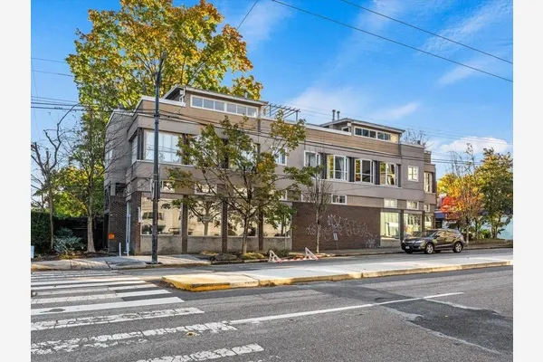 2450 Alma Street #1