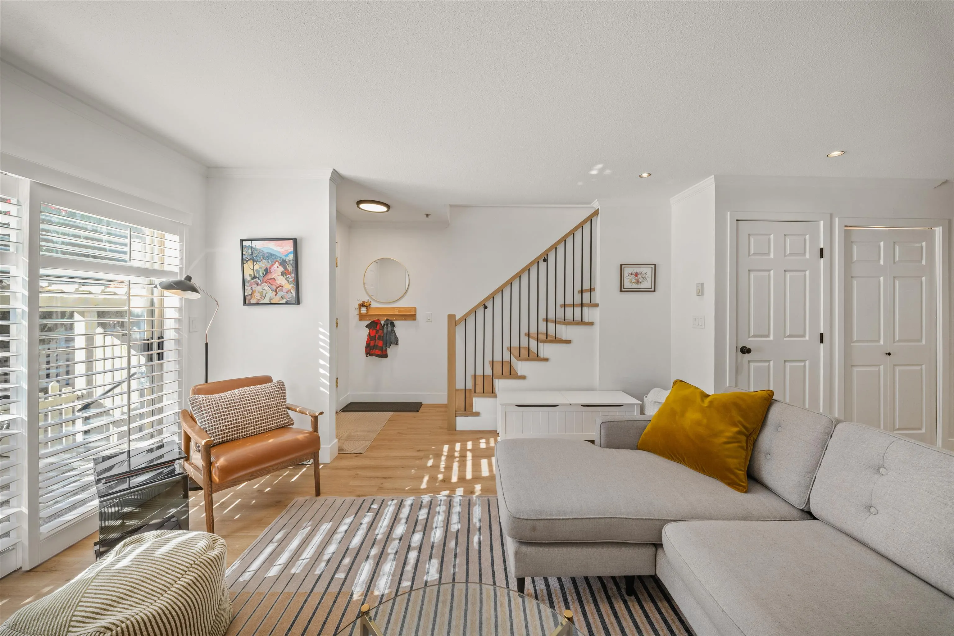 222 E 5th Street #18