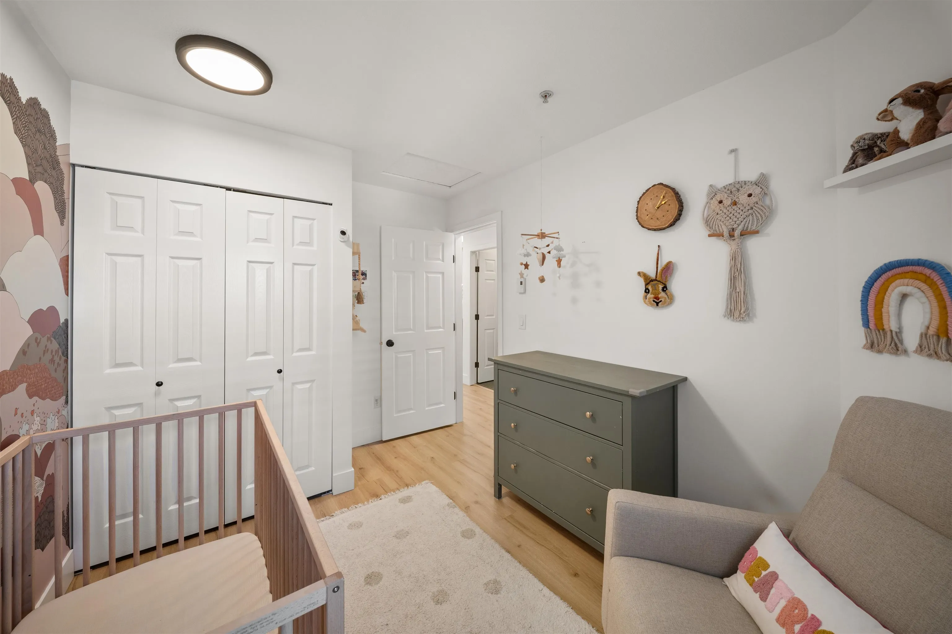 222 E 5th Street #18
