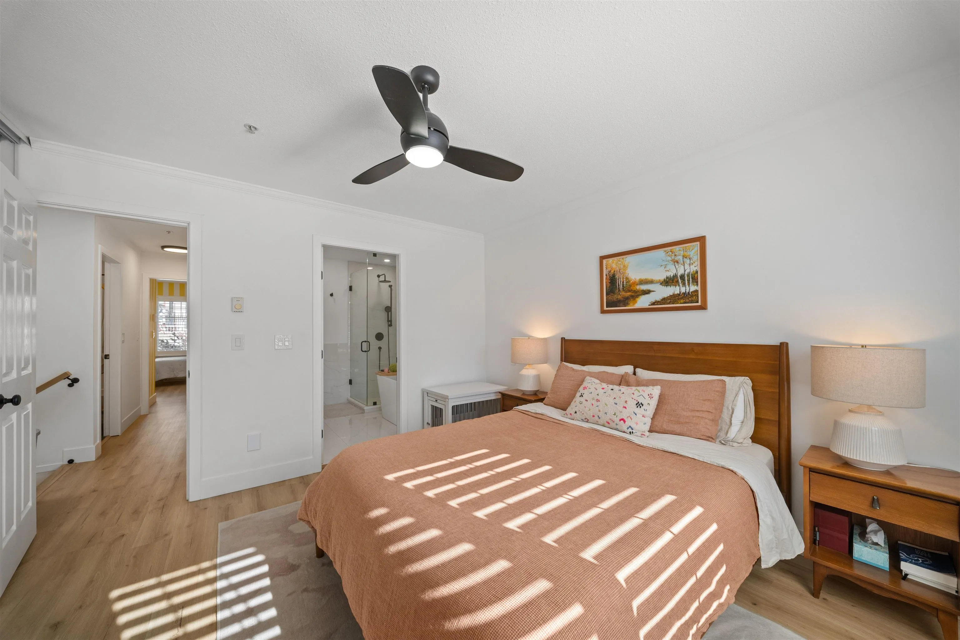 222 E 5th Street #18