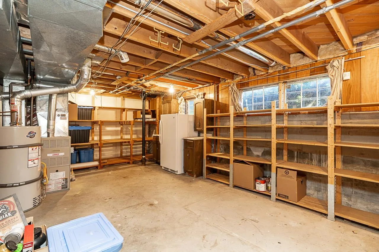 899 Glencoe Drive