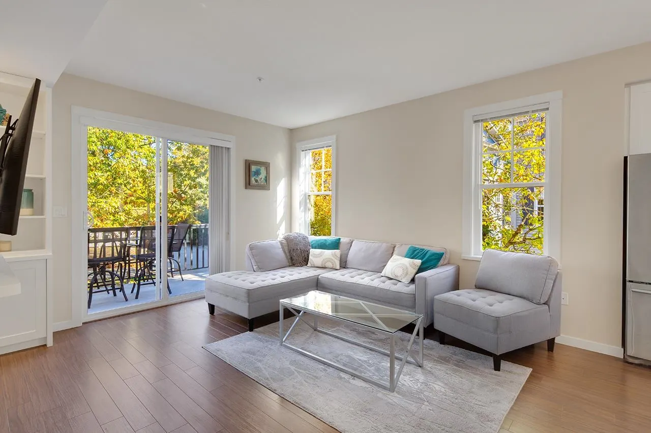 2495 Davies Avenue #43