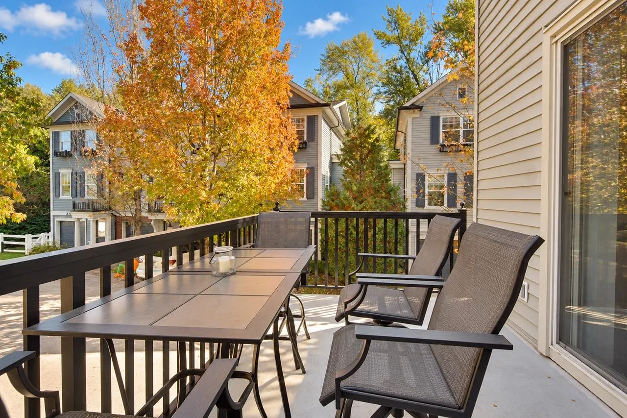 2495 Davies Avenue #43