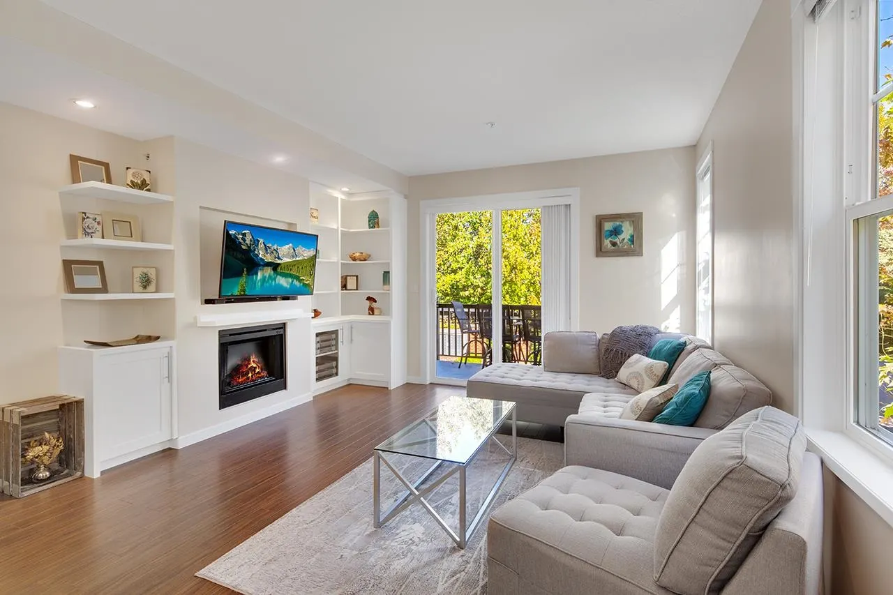 2495 Davies Avenue #43