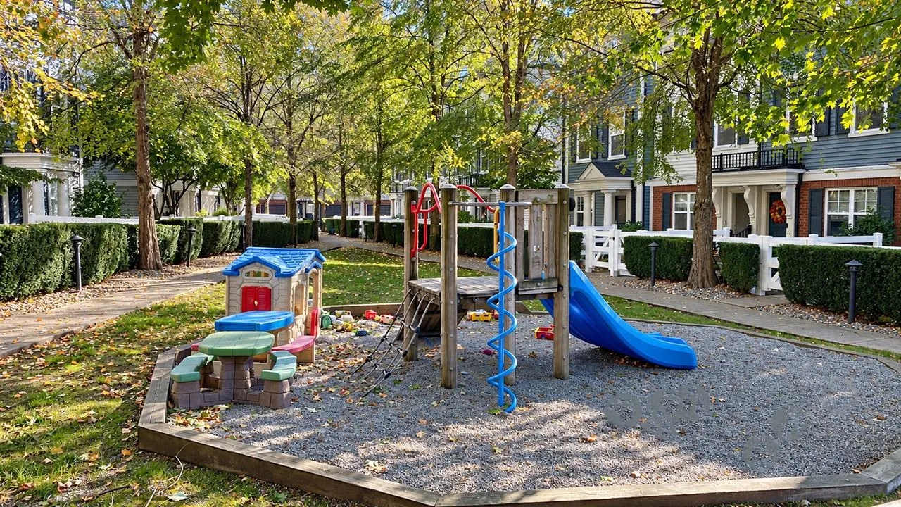 2495 Davies Avenue #43